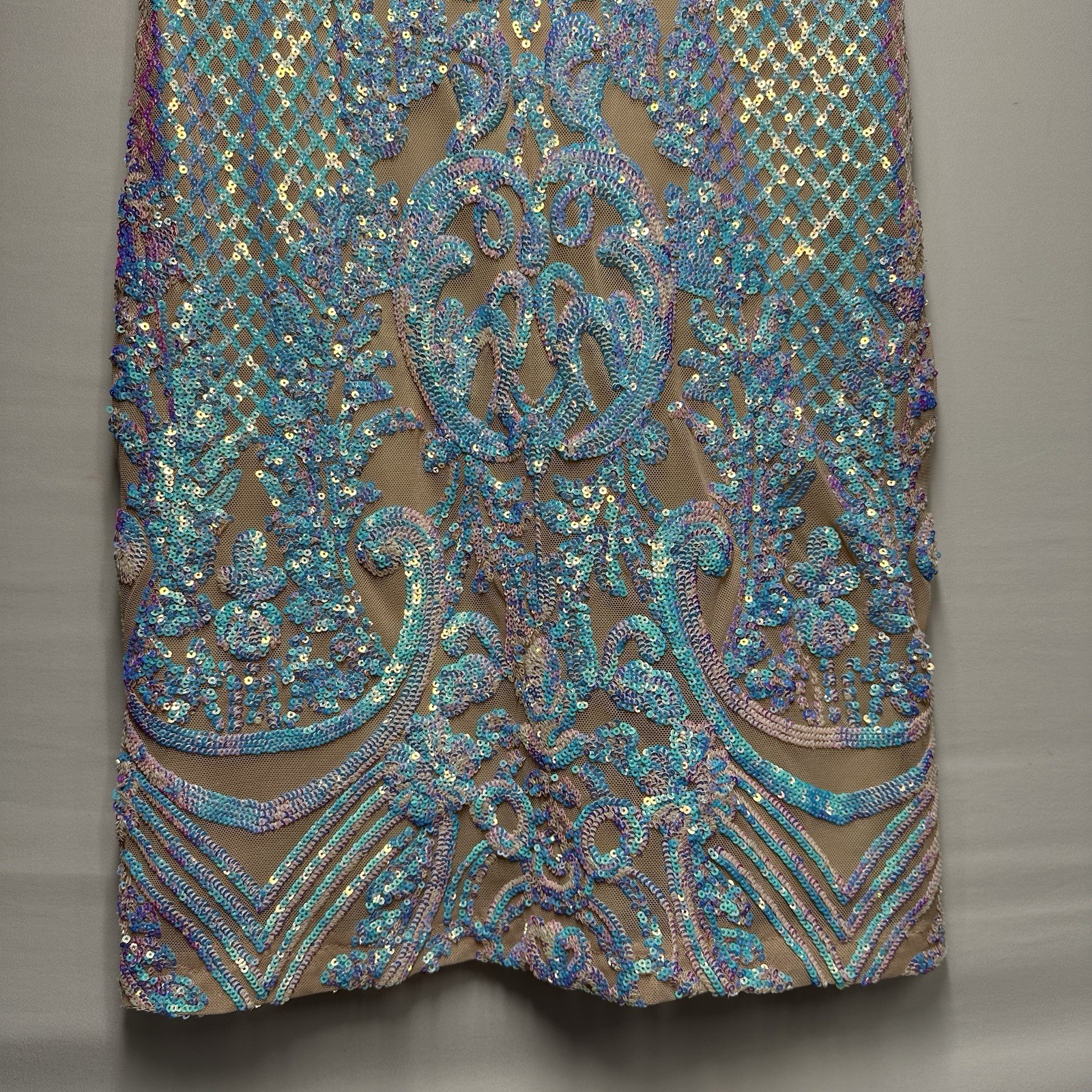 Pear Culture iridescent sequin mini dress Junior Formal Elegant Size 9 Pink