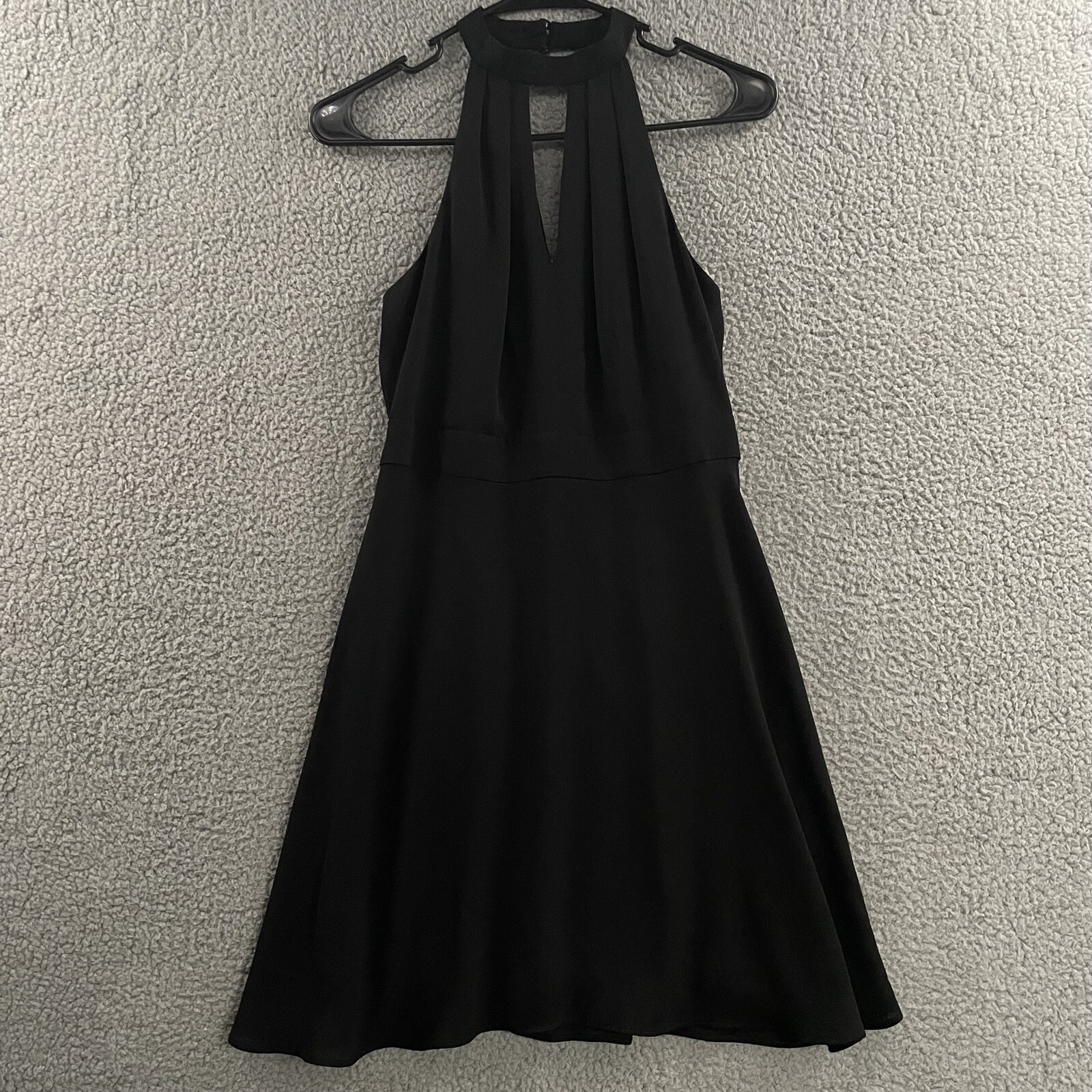 Express Womens Dress Black Size 0 Mini V Line Sleeveless 100% Polyester