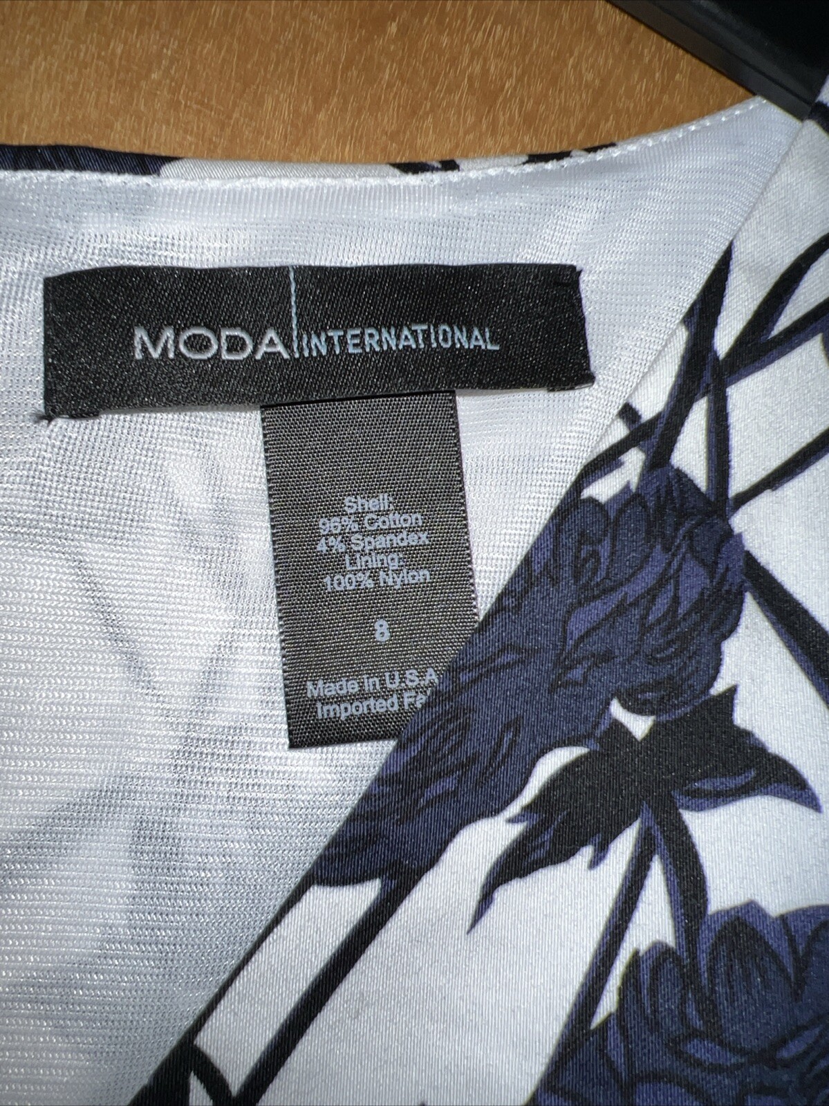 Womens Moda International Dress Size 8 White Black Blue 96% Cotton 4% Spandex