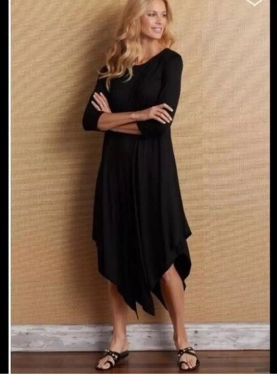 Soft Surroundings Alexandra Black 3/4 Sleeve Jersey Shark Asymmetric Hem Sz MP