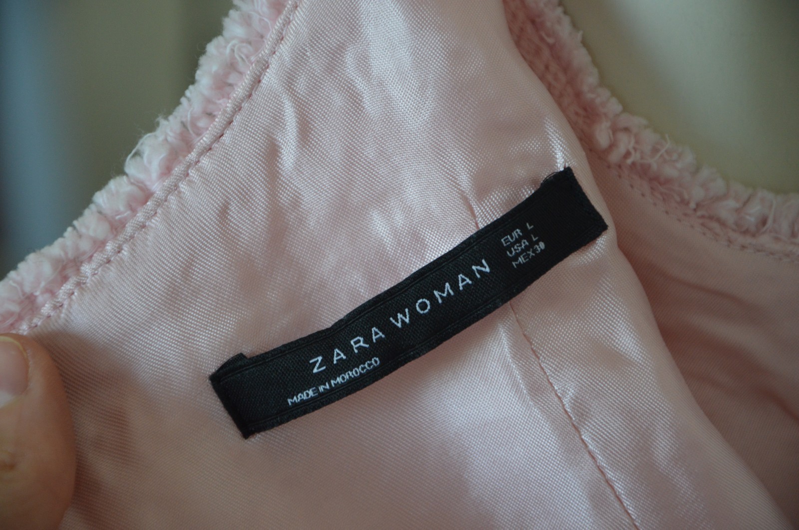 ZARA Pink Fitted Frayed Trims Tweed Boucle Gem Stone Button Mini Dress LARGE L