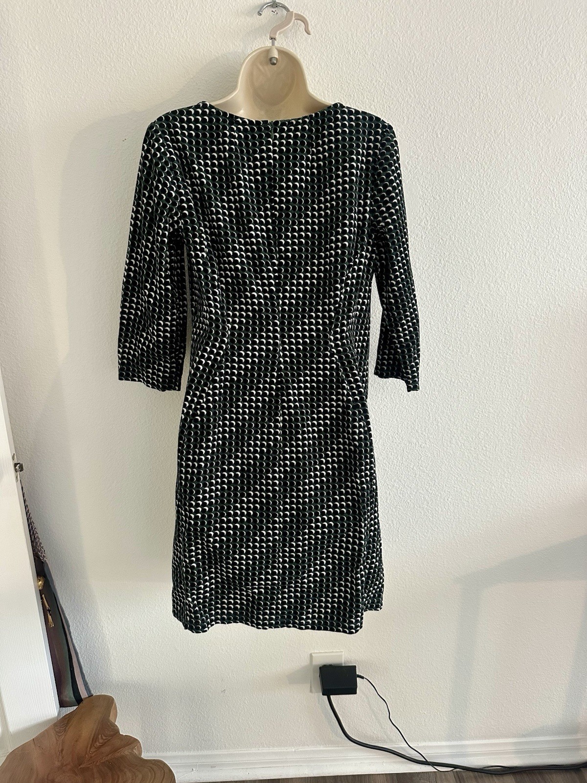 Boden Knee Length Sheath Pencil Dress Green Black Corduroy 3/4 Sleeve Retro Sz 4
