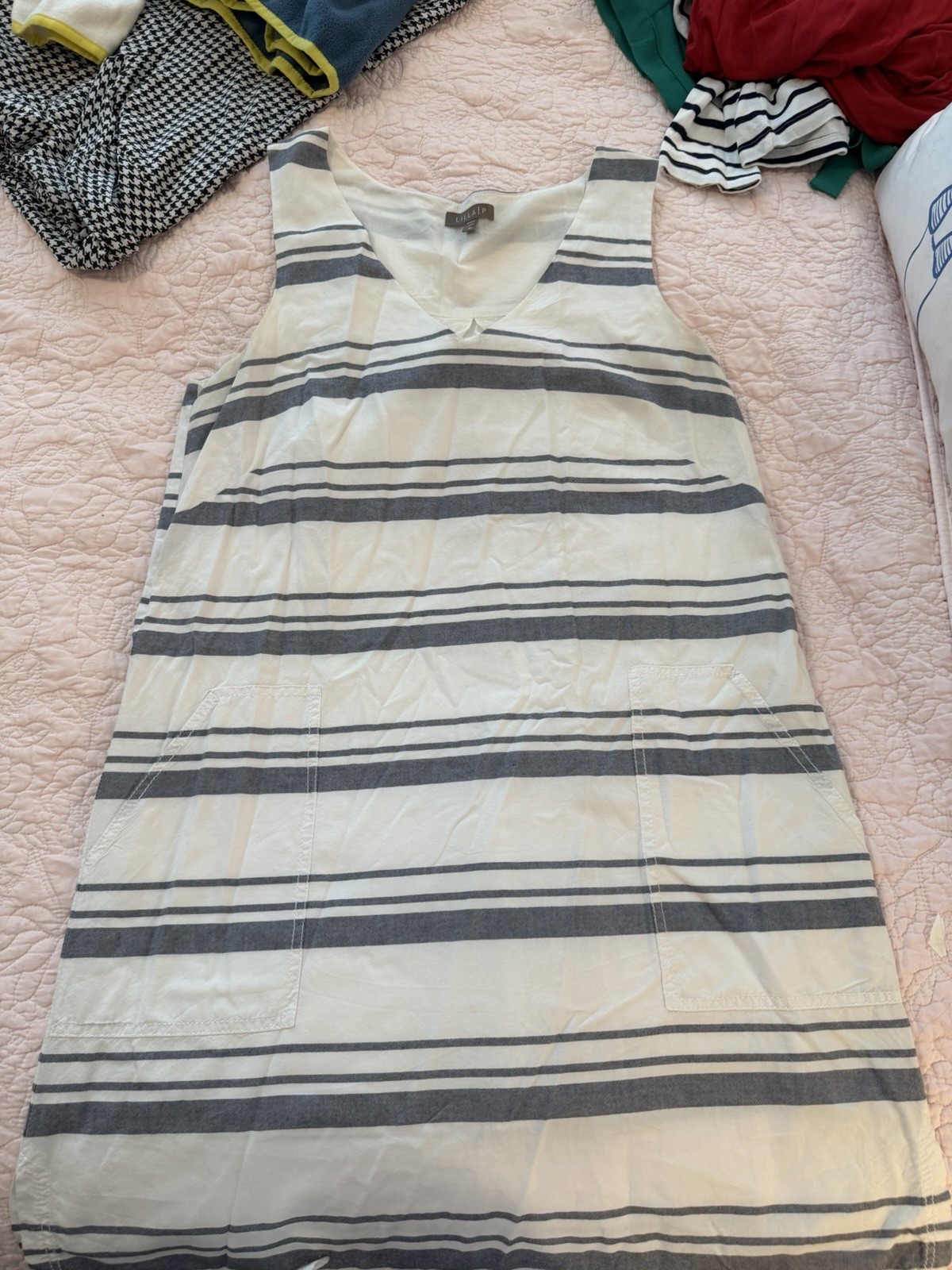 LILLA P Women’s White Blue Striped V-Neck Shift Dress Sleeveless Regular M