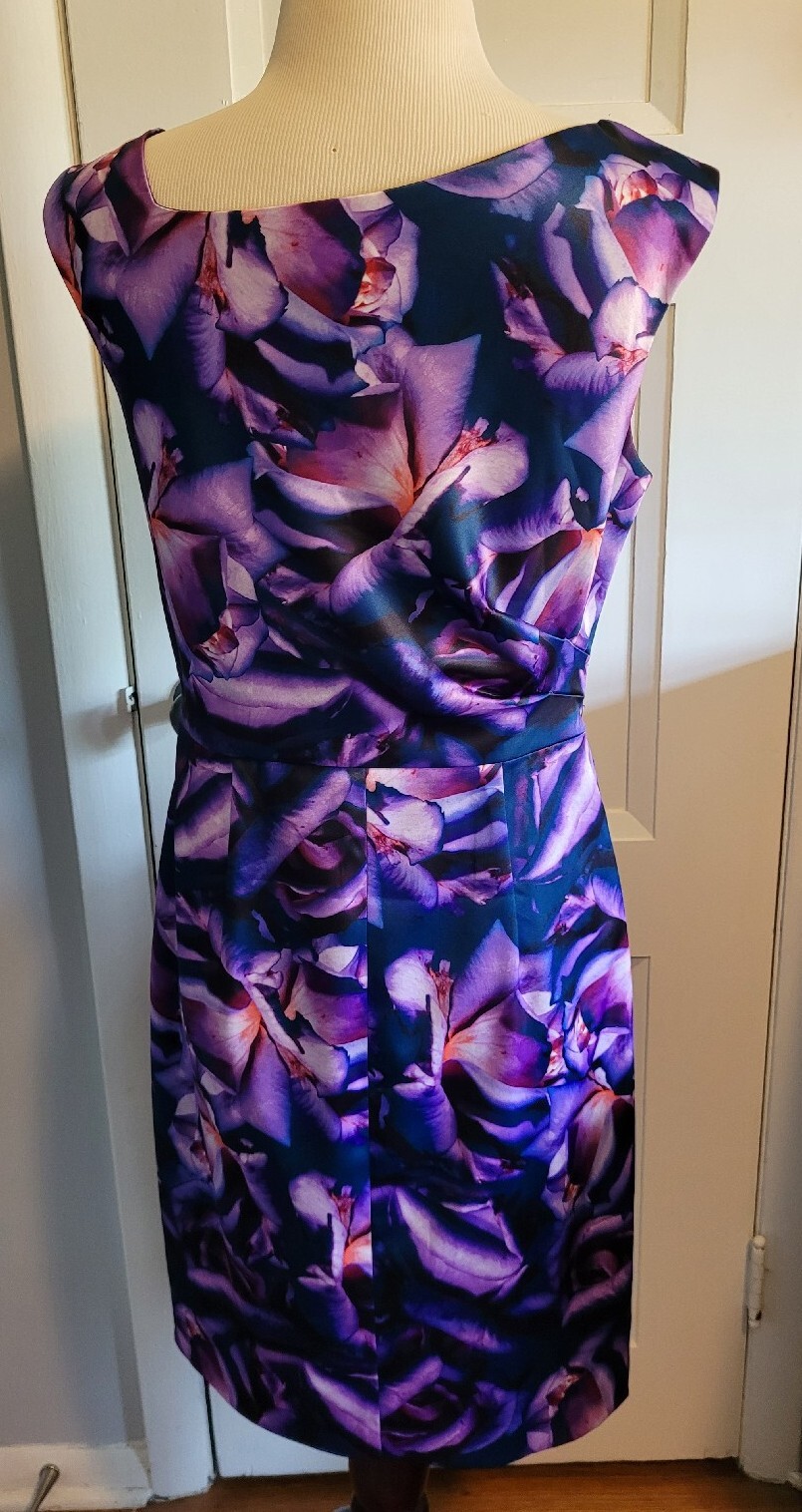 Ivy & Blu maggy boutique Purple Floral Bias Cut Stretch Satin Sheath Dress Sz 6