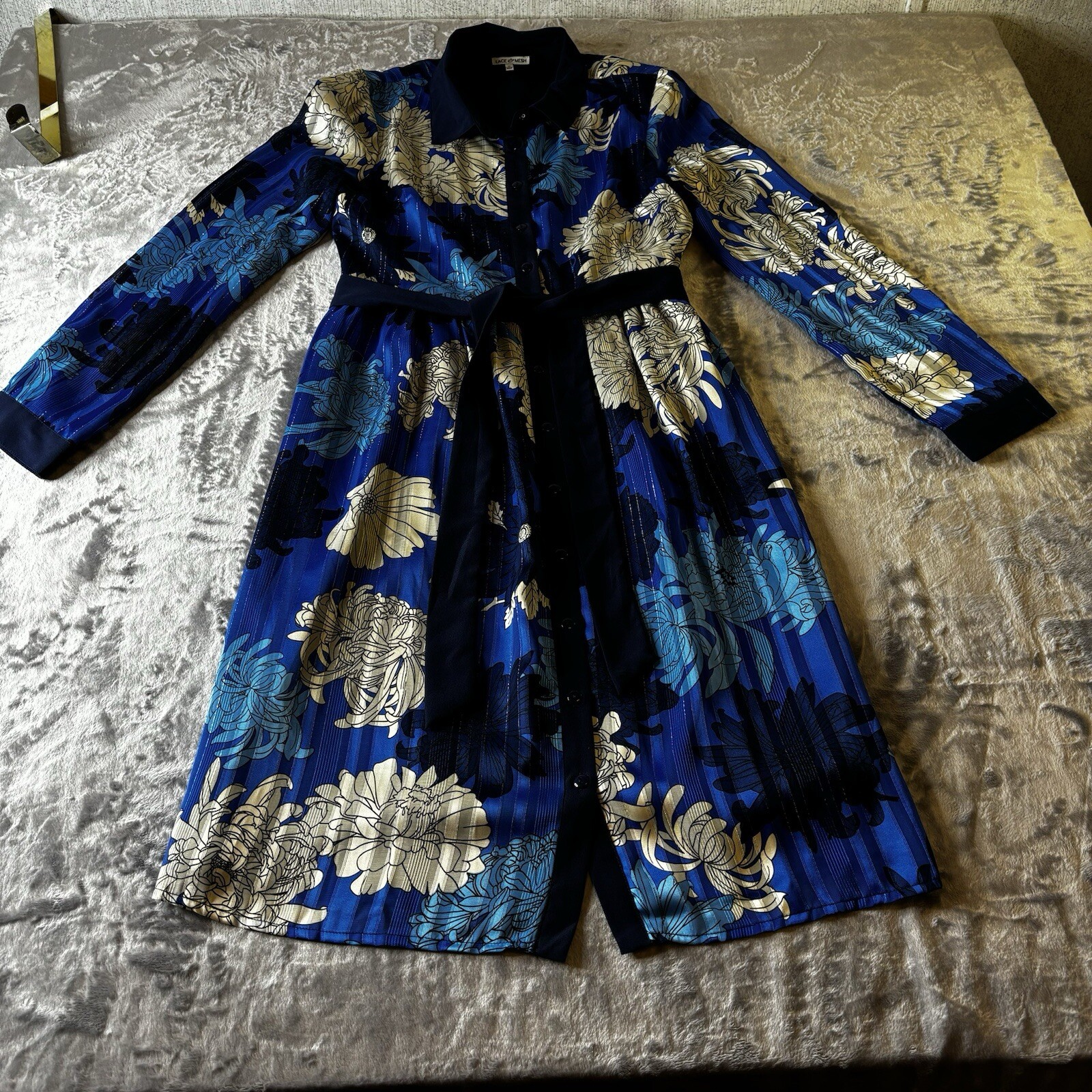 Lace & Mesh Dress Womens Medium Blue Floral Pleated Belted Button Front Career