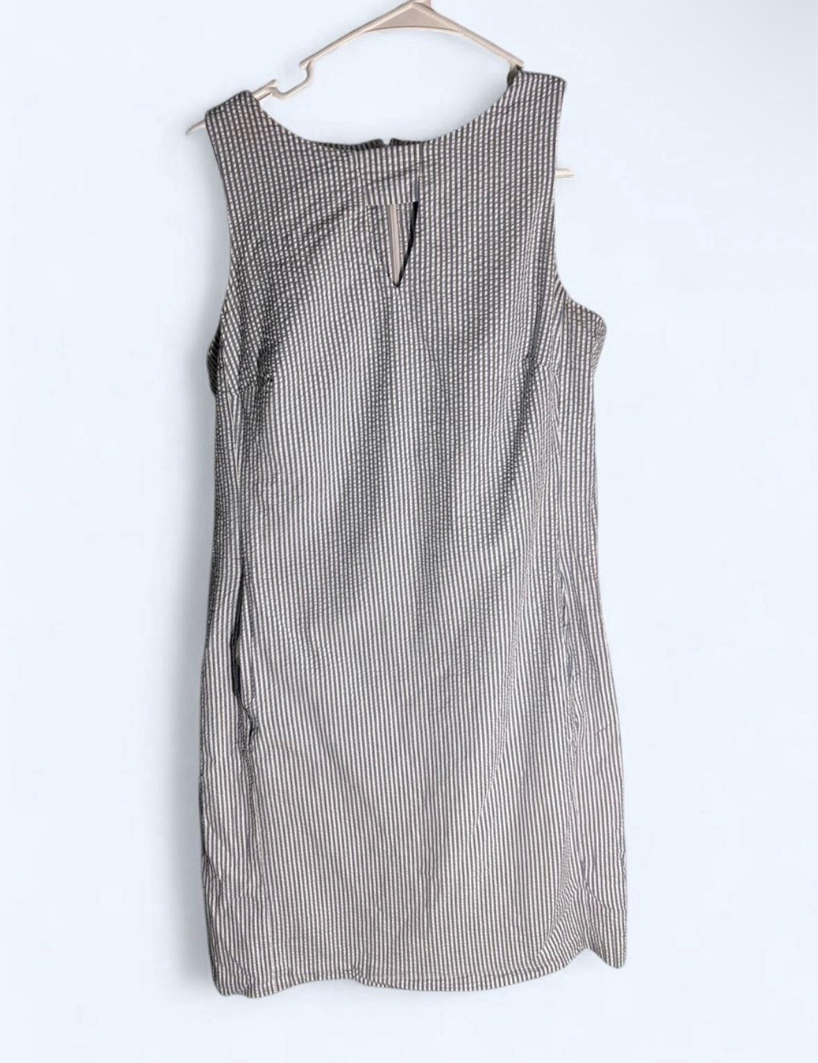 Anne Klein Shift Dress Womens 10 Blue/White Striped Seersucker Sleeveless Zip