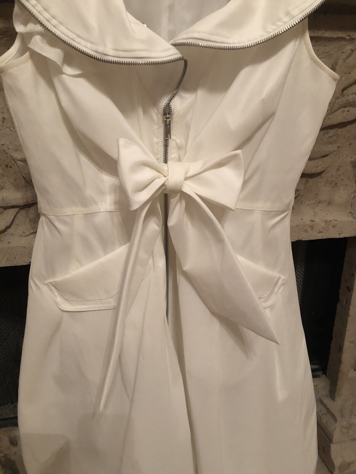 D&Y White dress poly nylon sleeveless with bow pouffy bottom half medium