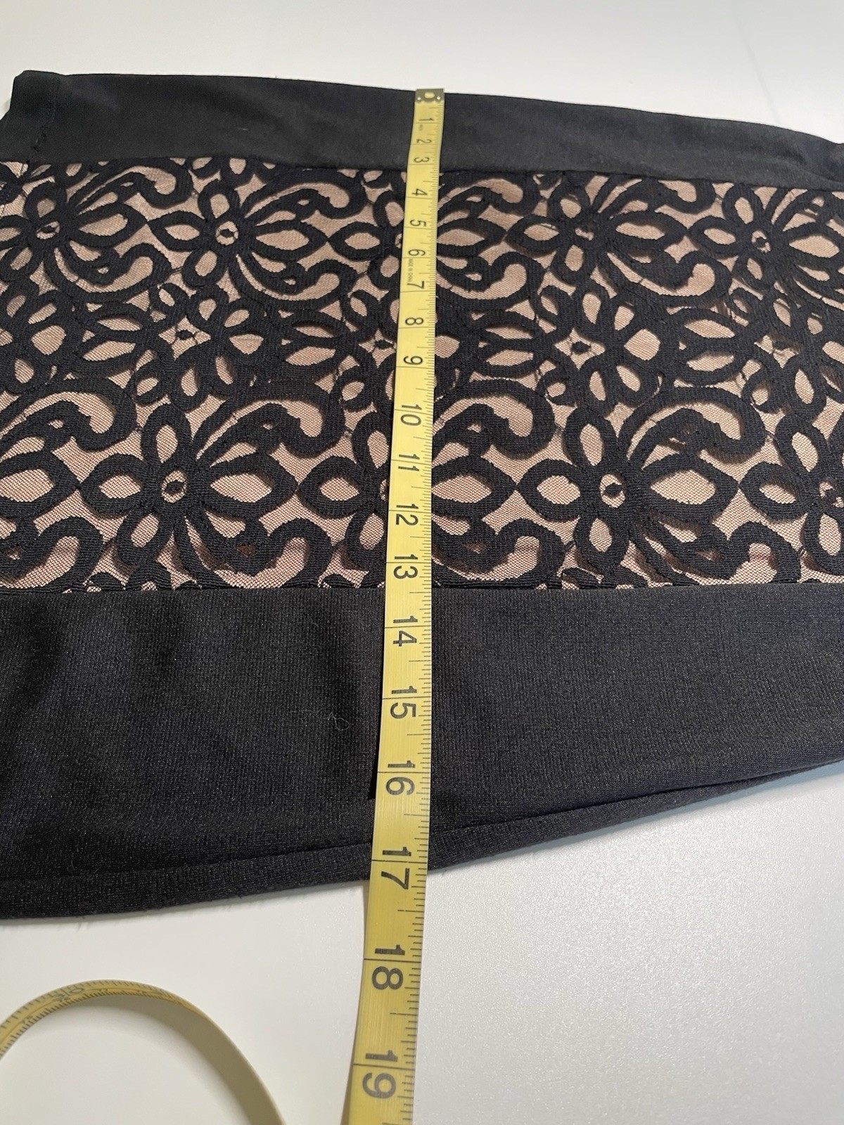 BCX Front Panel Beige & Black Lace Stretch Evening Dress Size 3