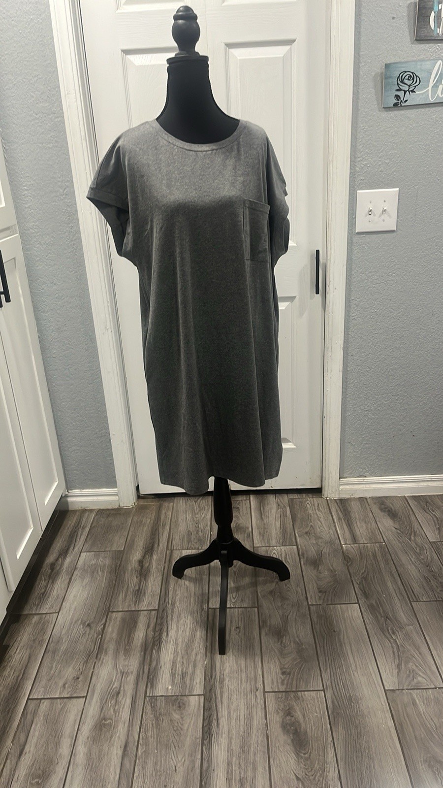 Wenrine Comfortable Dress, Gray Color, Size L, with pockets