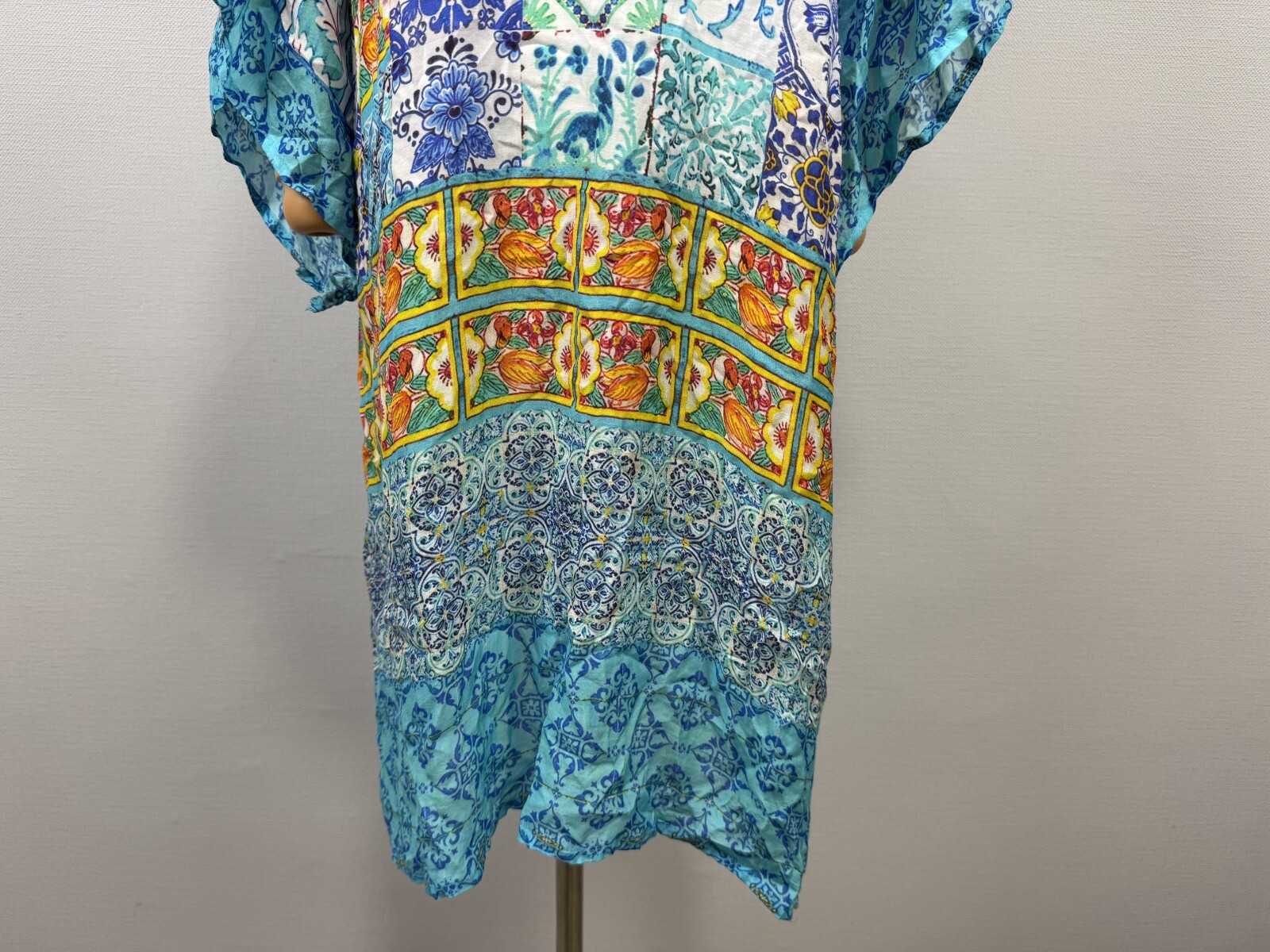 RUBY YAYA Multicolor Print Beaded Comfort Lightweight V-Neck Dress Sz S