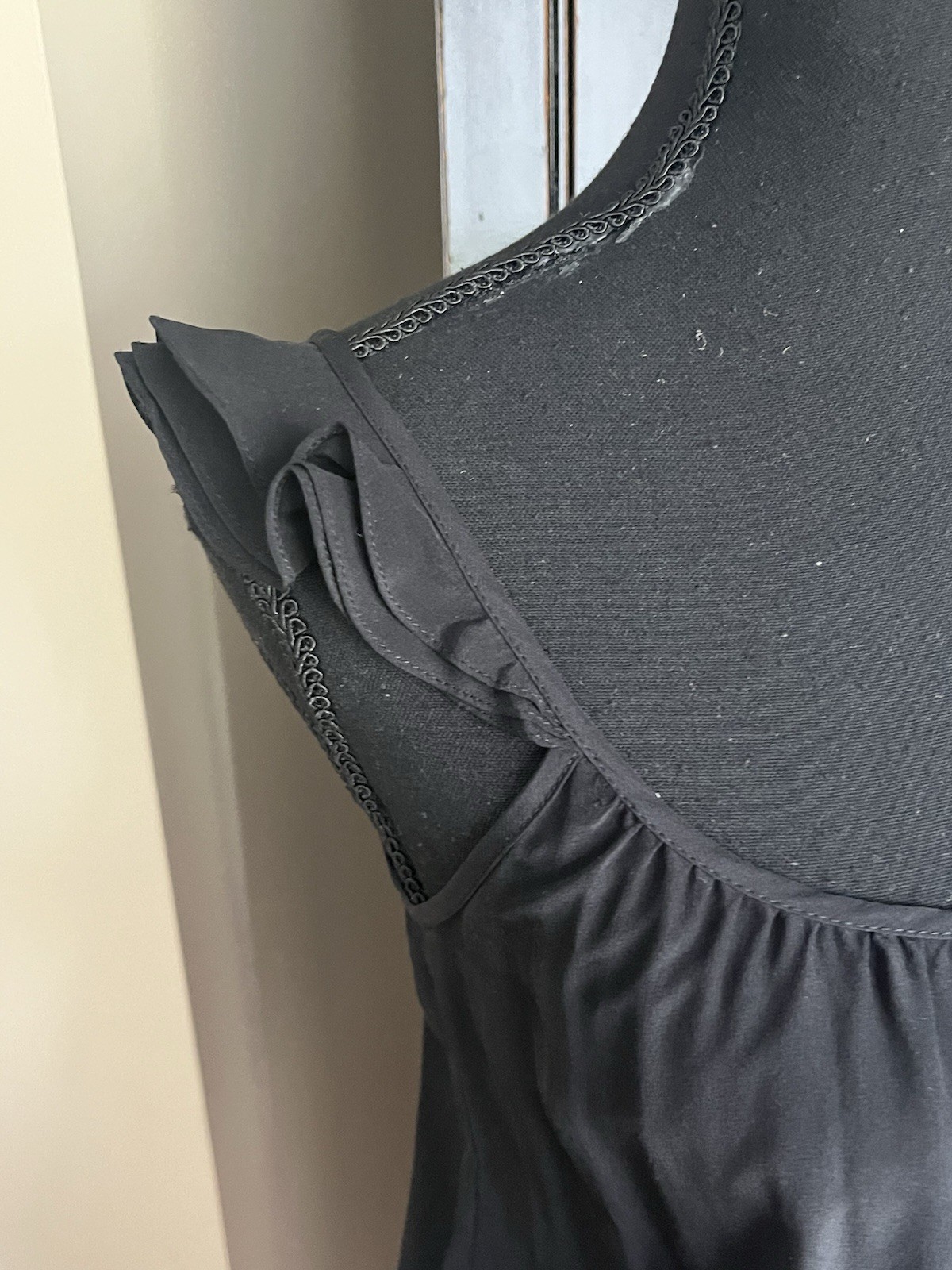 TUCKER BLACK SILK SUNDRESS SHIFT SHEATH DRESS DROP WAIST ELASTICATED RUFFLES S