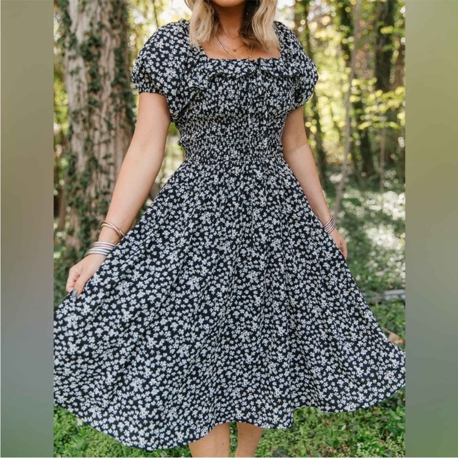 Ivy City Co Rae Dress Black Daisy Square Neckline Puff Sleeves Knee Length XS