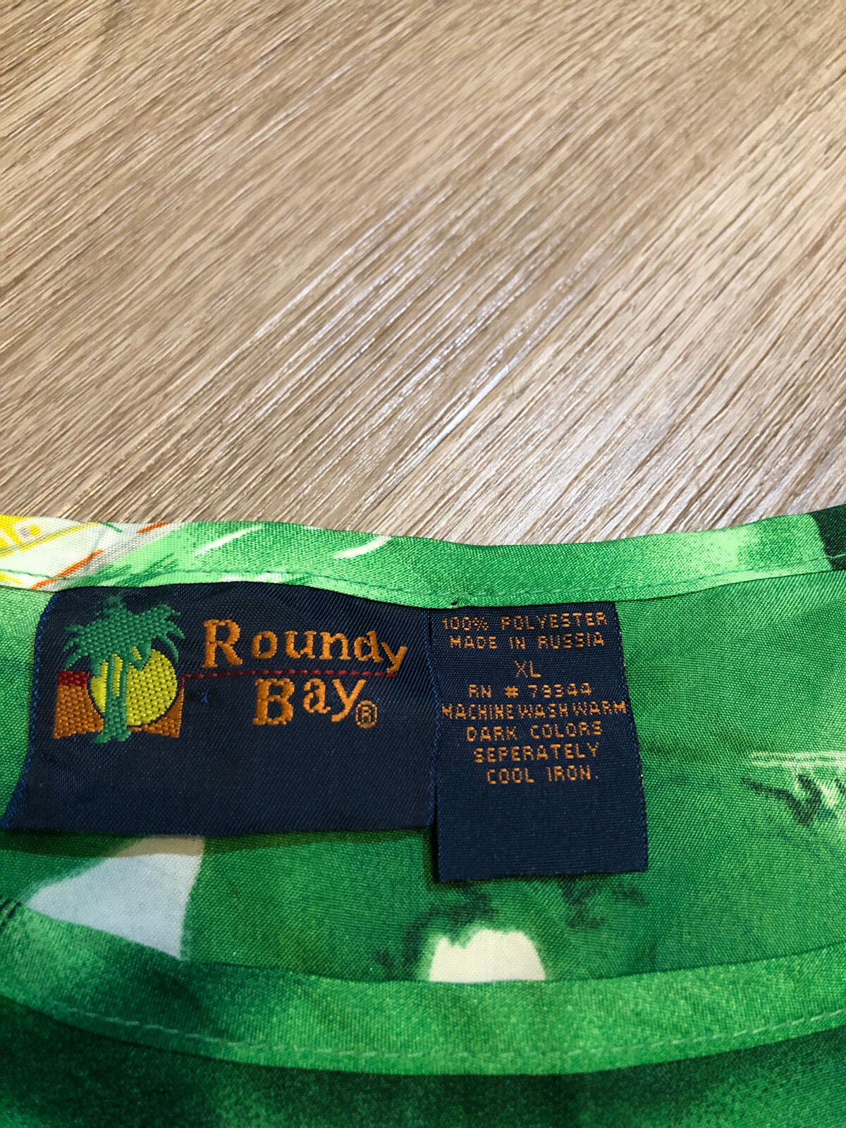Roundy Bay Sleeveless Hawaiian Luau Dress 100% Polyester Green Palm Trees XL