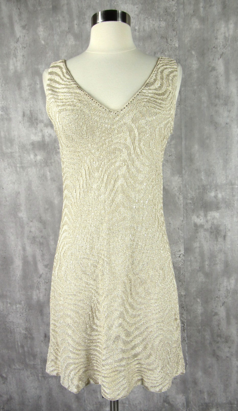 St John Evening Ivory Gold Metallic Knit Crystal Sequins Sleeveless Dress Size 6