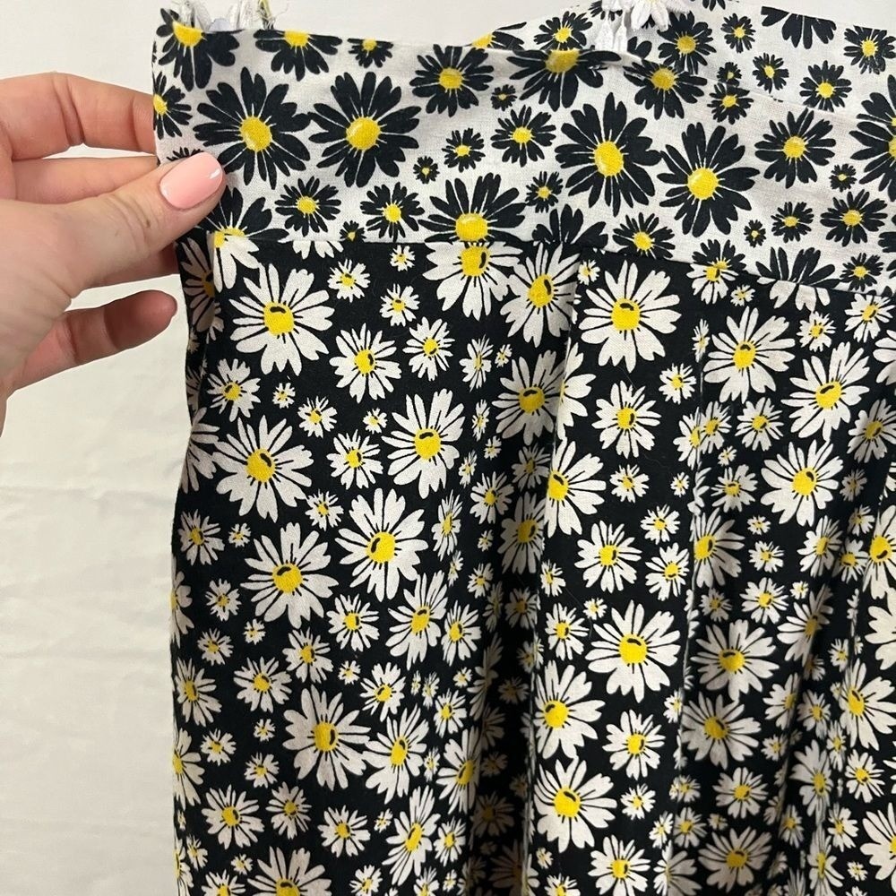 Handmade Daisy Chain Strap Printed Black White Swing Tiered Dress- Size Medium