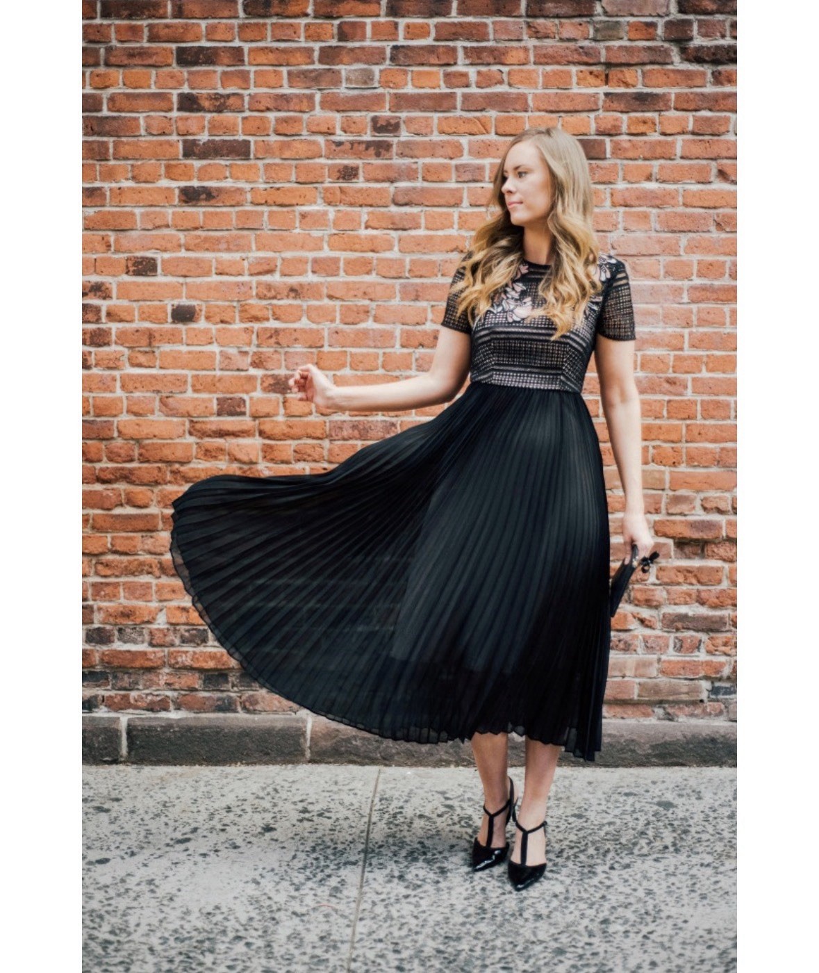L.K. Bennett London Black Pleated Efina Embroidered Midi Women’s Dress 36 4
