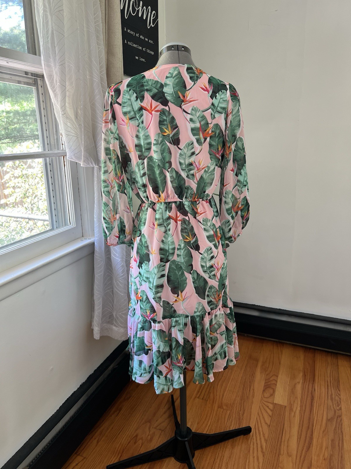 Eva Mendes For New York & Company Wrap Ruffle Dress Size Small