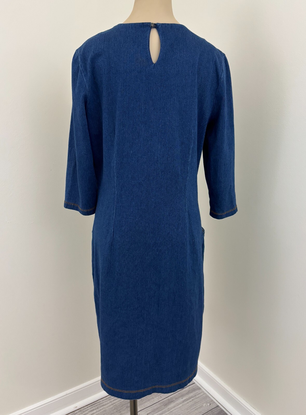J MCLAUGHLIN CATALYST Women Sz Medium Dark Denim Pocket 3/4 Sleeve Stretch Dress