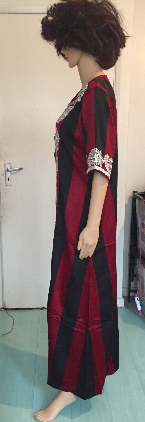 Black & Wine Dress Designed With Silver & Stoned Patterned. L 52 Inches