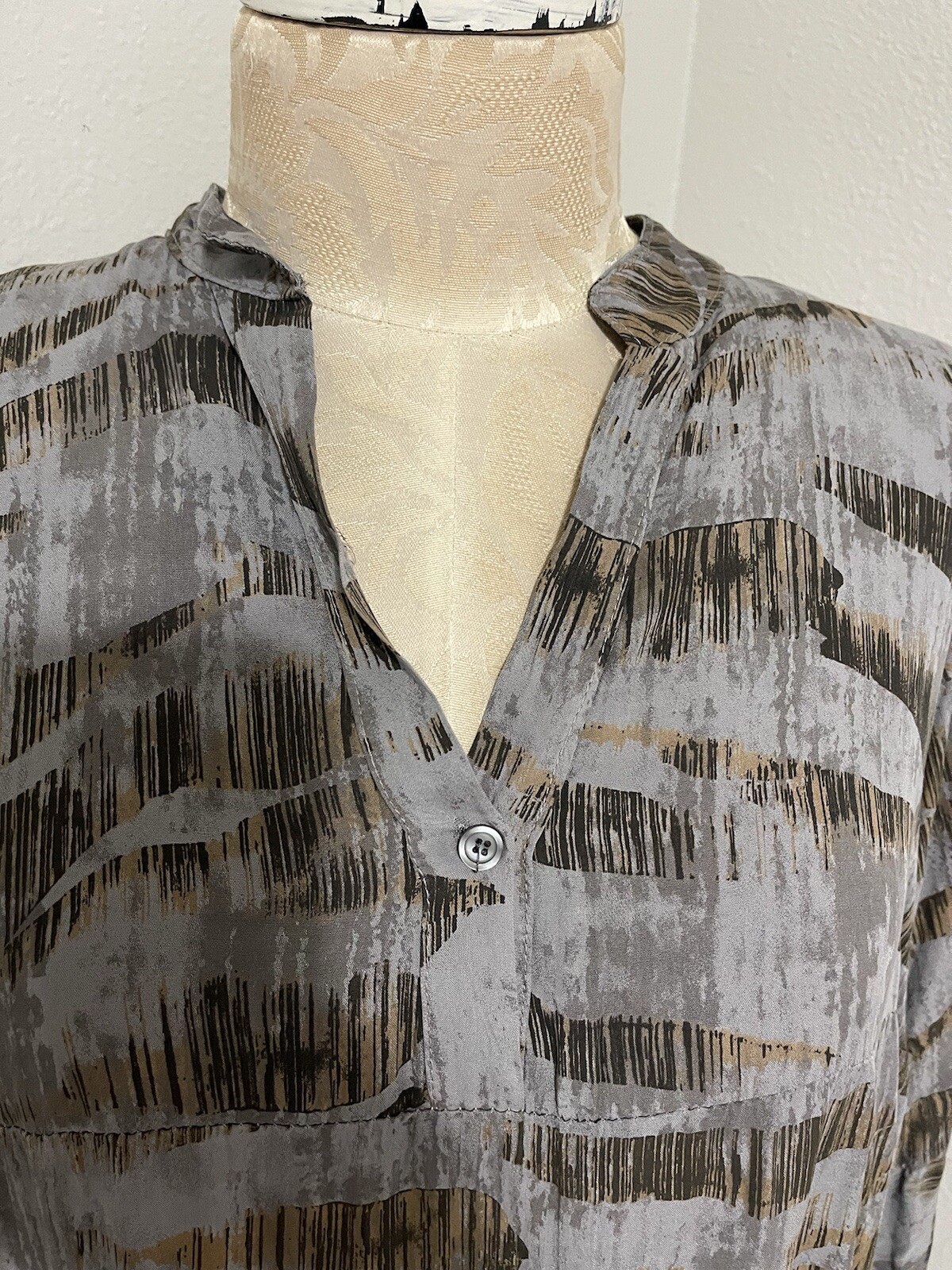 NWT Made in Italy Grey/Brown 100% Viscosa Dress OS V Neck Ruffles