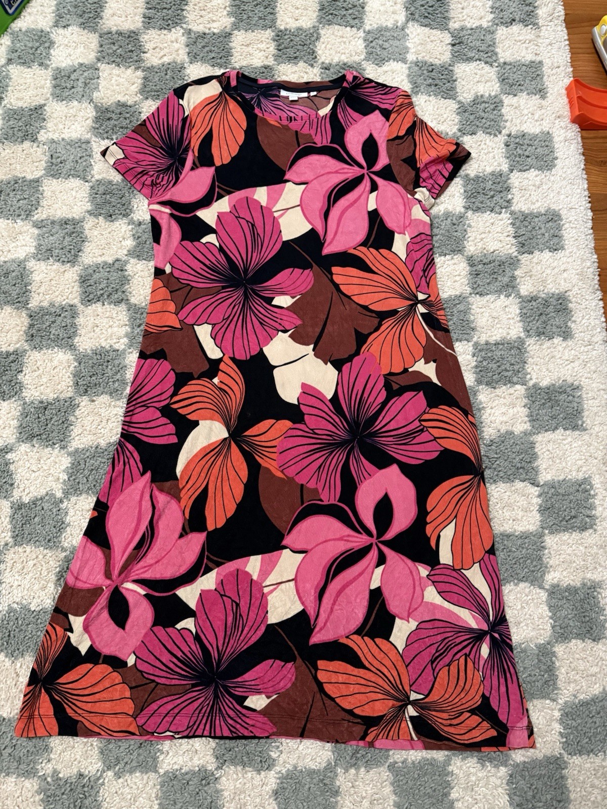 Chico’s Travel long dress slinky material non wrinkle short sleeve tropical XL