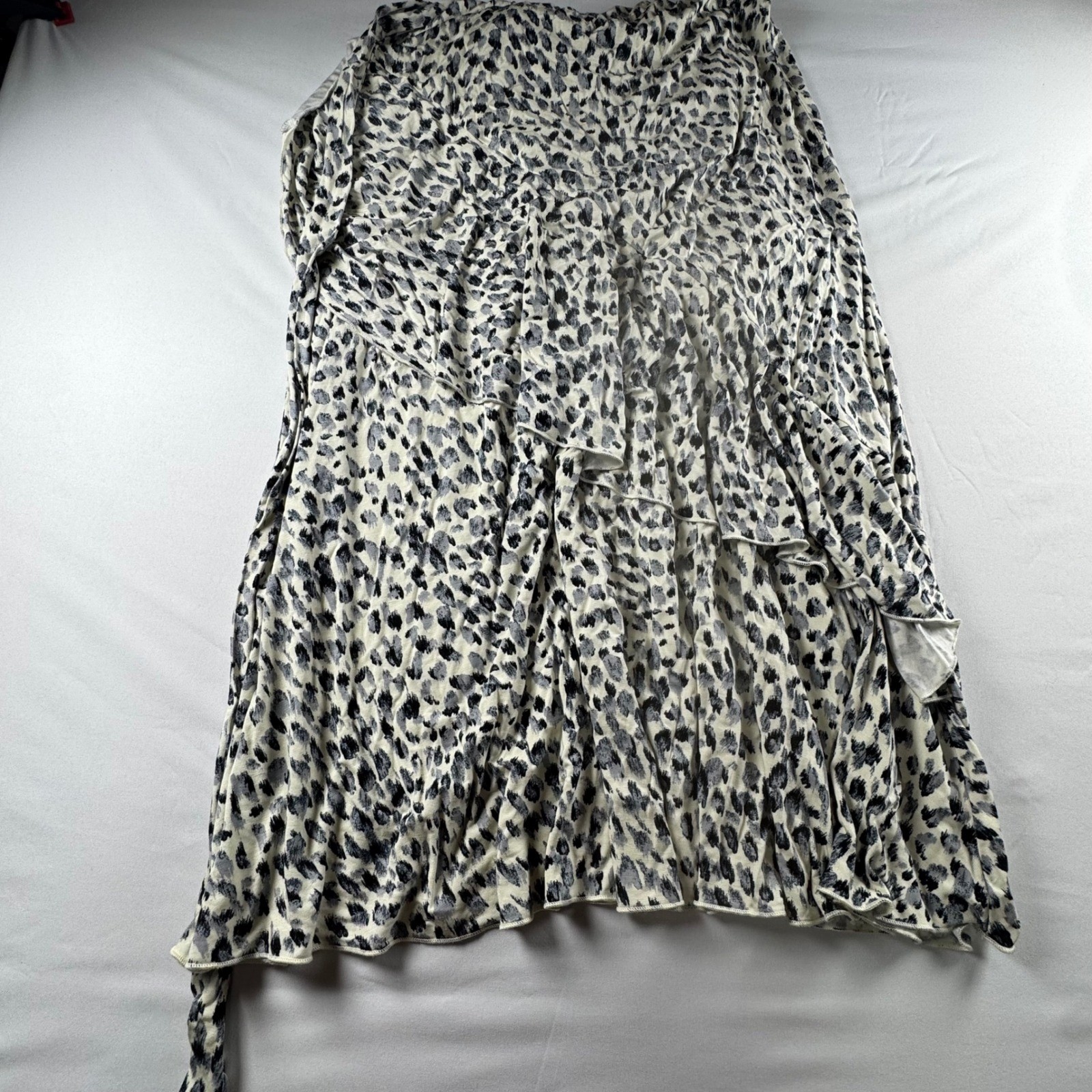 Sofia Jeans by Sofia Vergara Maxi Dress Size M Blue Leopard Print (Faux Wrap)