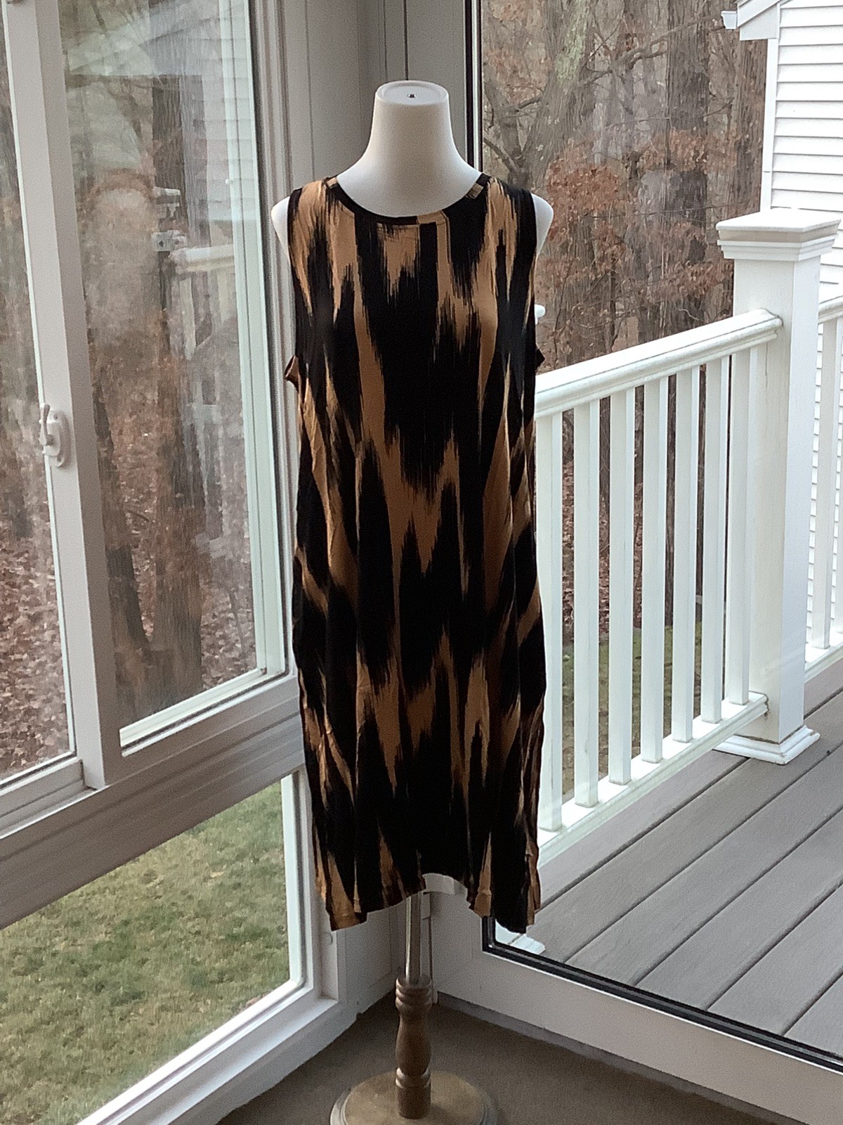 LuLaRoe Medium Charlotte Tank Swing Dress – As Pictured
