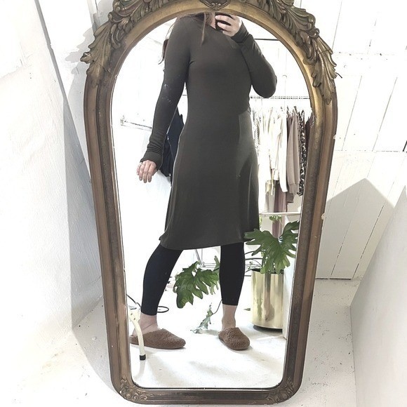 Vince Soft Draped Olive Long-Sleeve Midi Dress Rayon-blend Stretch Soft – Medium