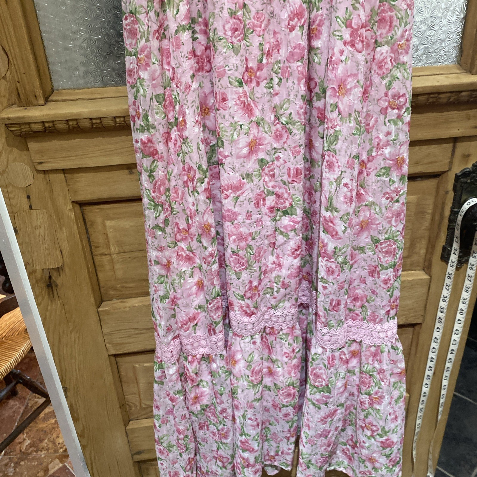 NWOT BY THE RIVER LARGE PINK FLORAL SHOULDER TIES MAXI DRESS