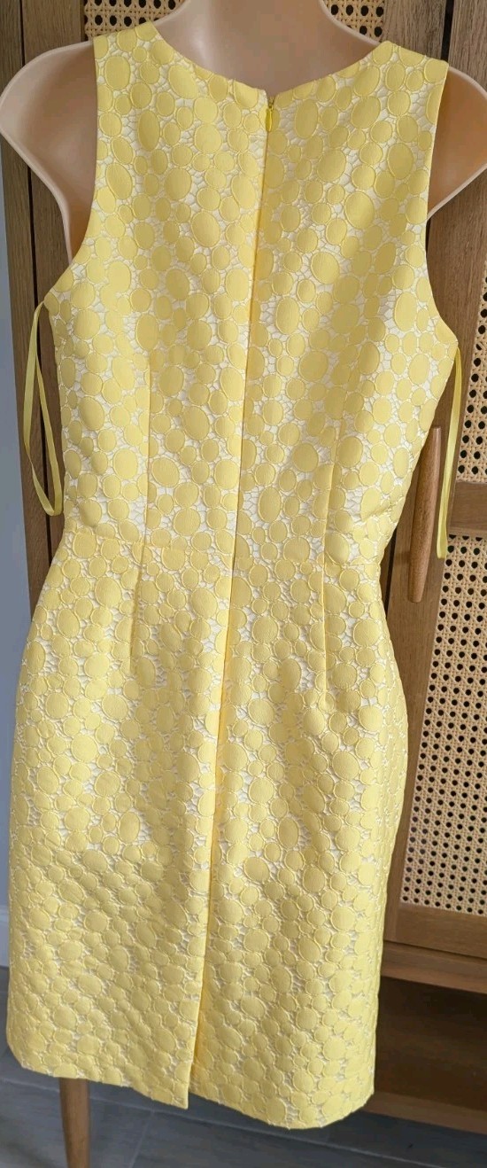 Katherine Kelly Yellow Classic 50’s Dress Scallop Perforated Sz 4 Dress