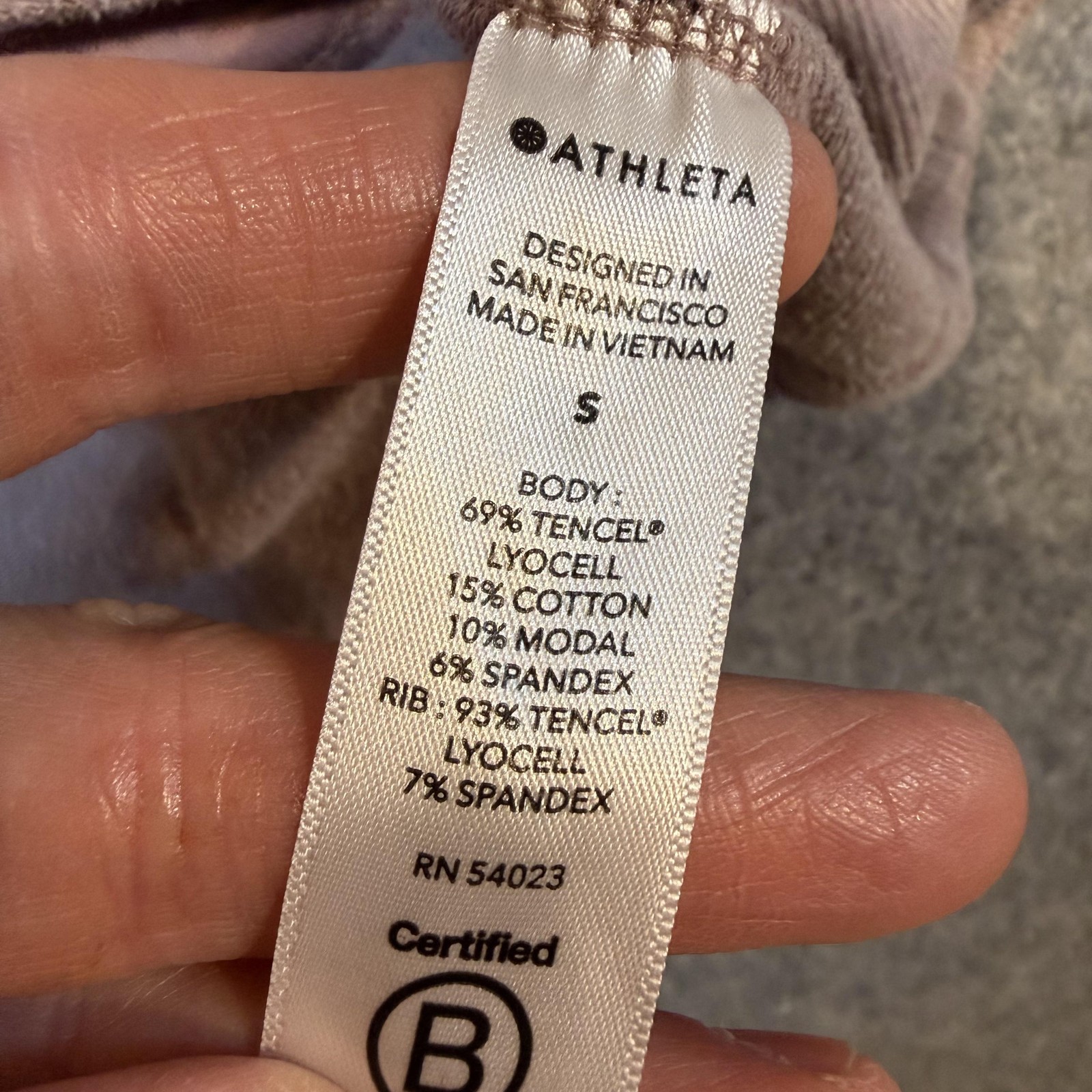 Athleta Dress Womens Small Pink Knit Long Sleeve Sweater Tunic Pockets Casual