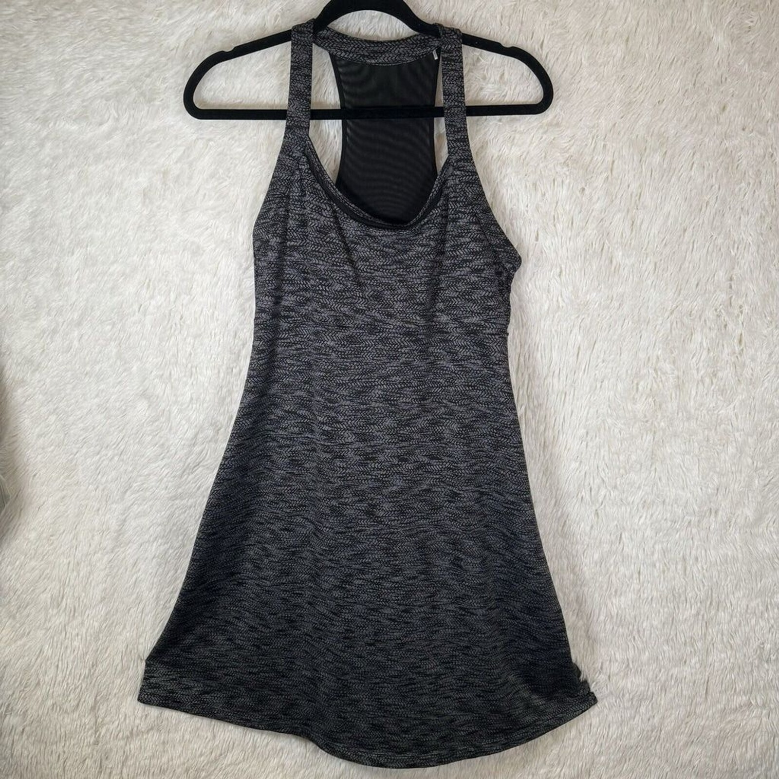 MPG Gray Athletic Dress Womens Size M Stretch Mesh Racerback Built in Bra