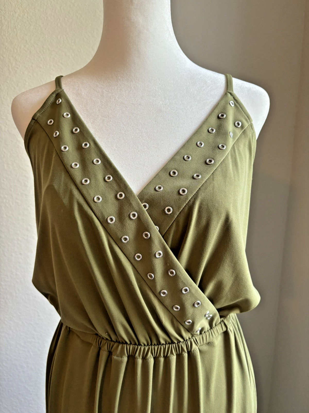 Michael Kors Maxi Dress Olive Green V-Neck Silver Accents Size Med – Boho Resort