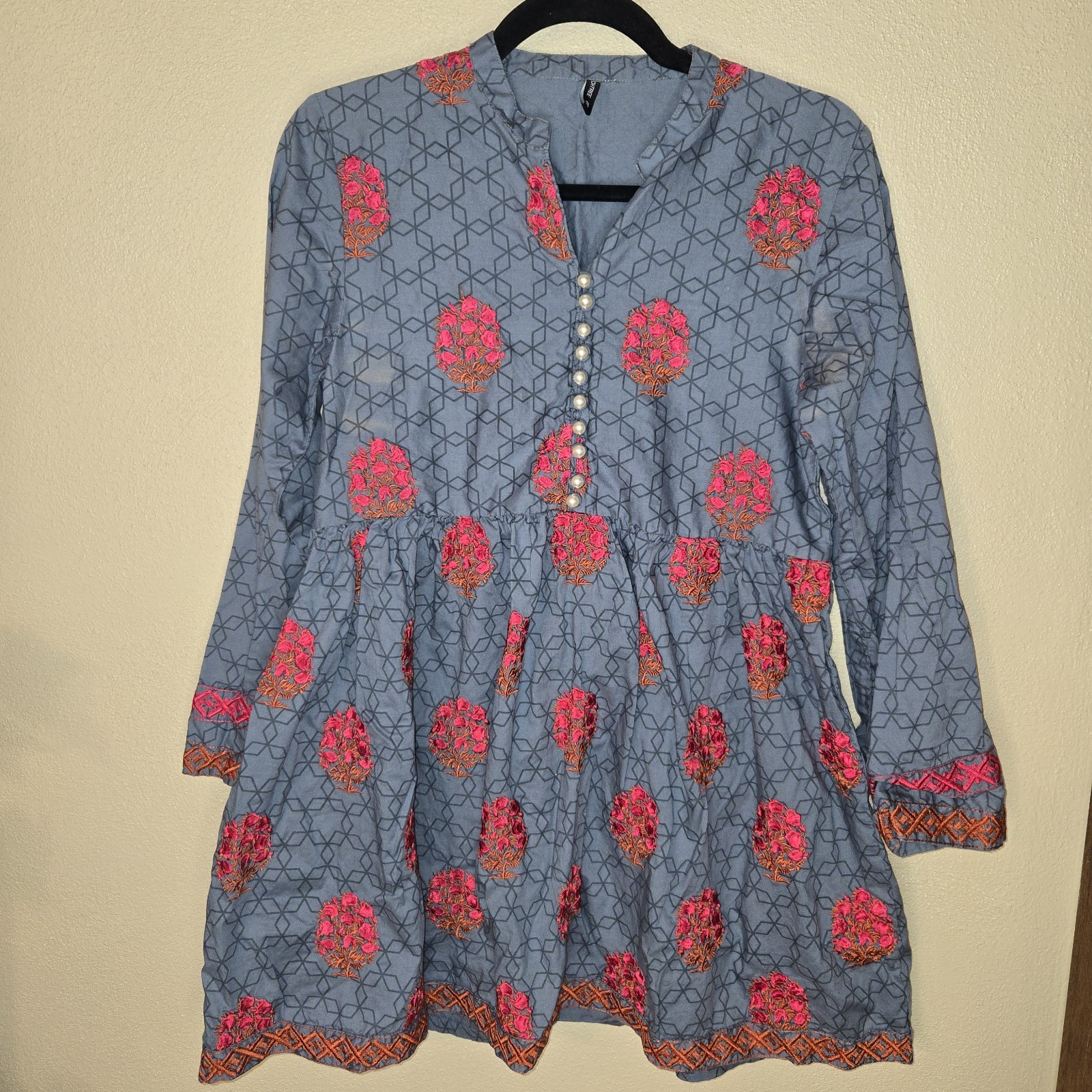 Beechtree Dress with Embroidered Trees and Pearl Button Size 8