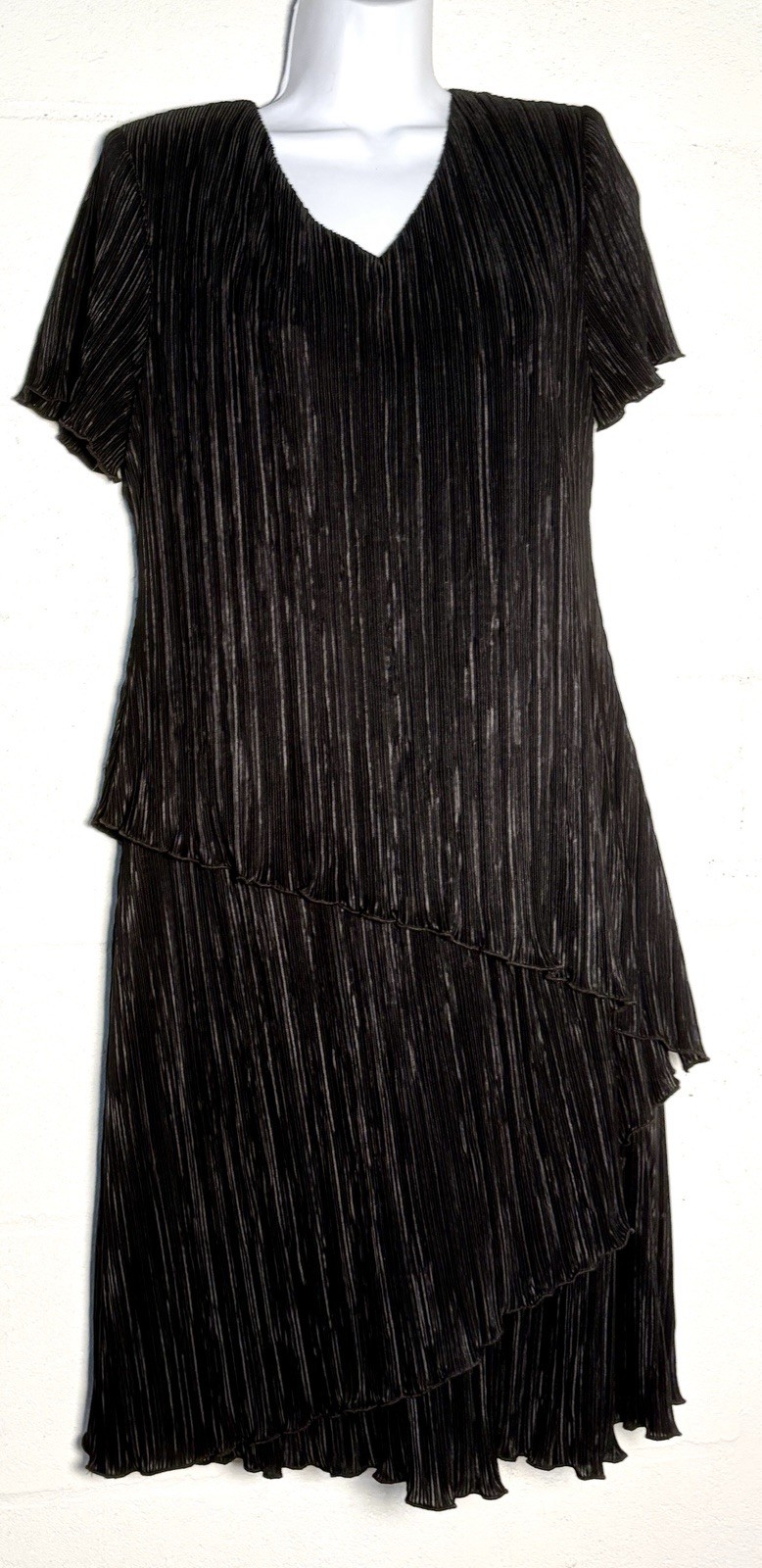 Vintage 90s Connected Apparel Plissé Tiered Dress Black 10P Modern Romance