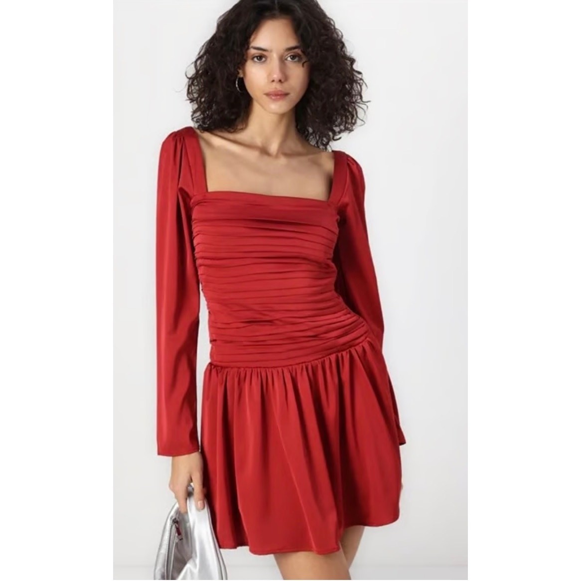 Abercrombie & Fitch Emerson Drop-Waist Satin Mini Dress in scarlet red, size XLP