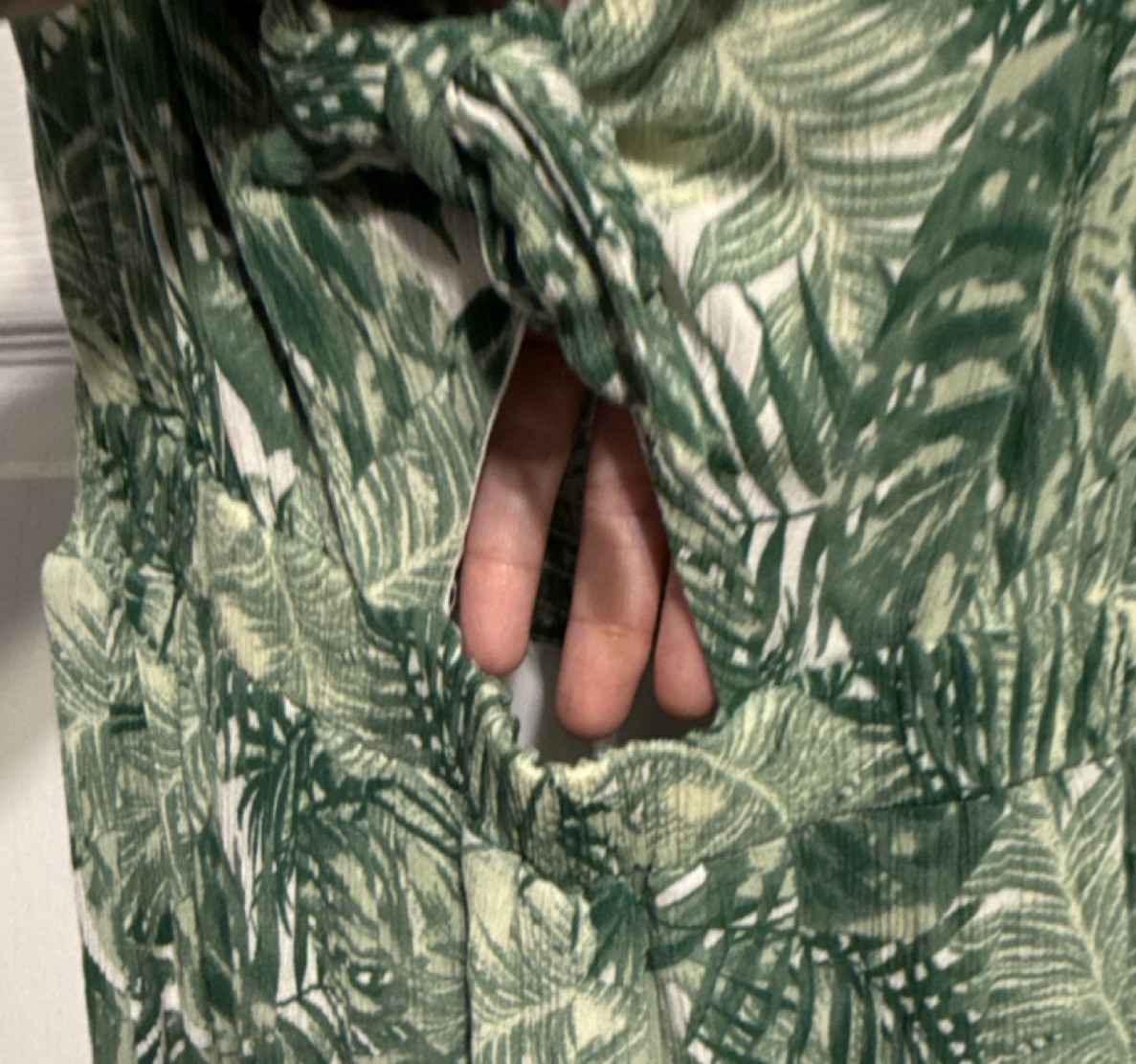 Justily Green Palm leaves Tie Front Cut Out Maxi Dress 100% Rayon Size M