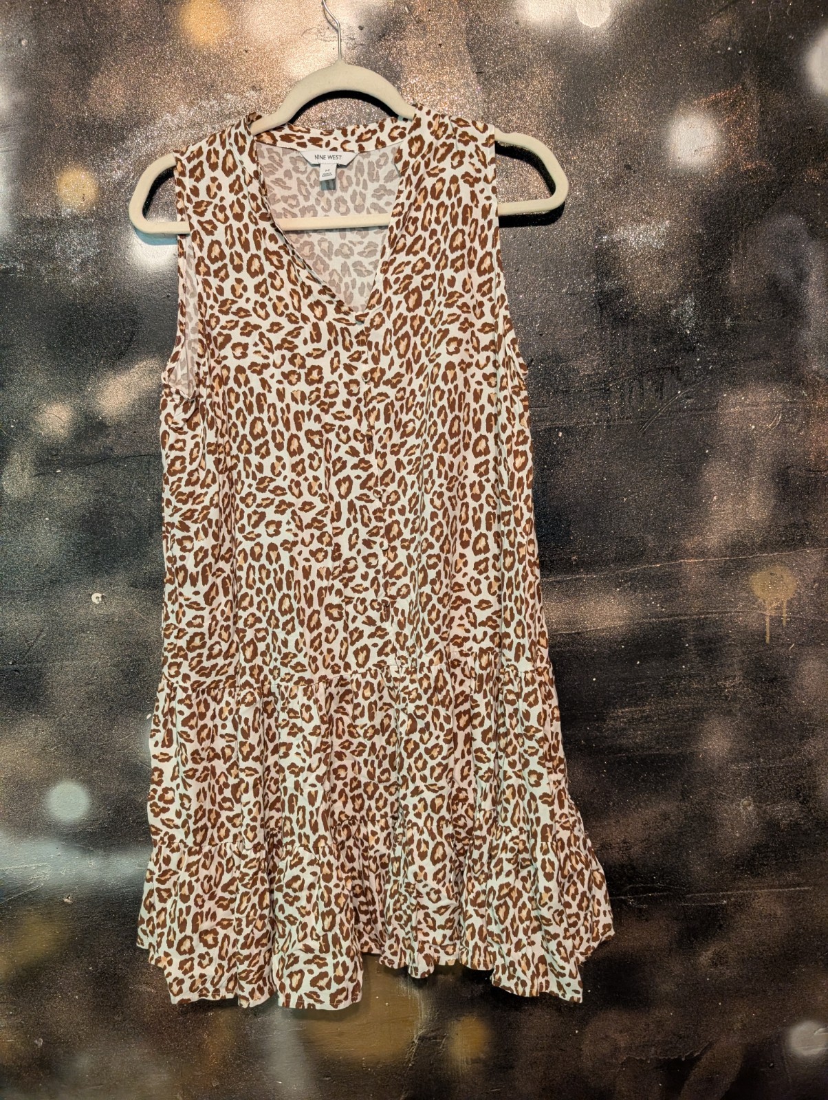 Nine West Leopard Print Sleeveless Tiered Dress Women’s Size Medium 100% Rayon