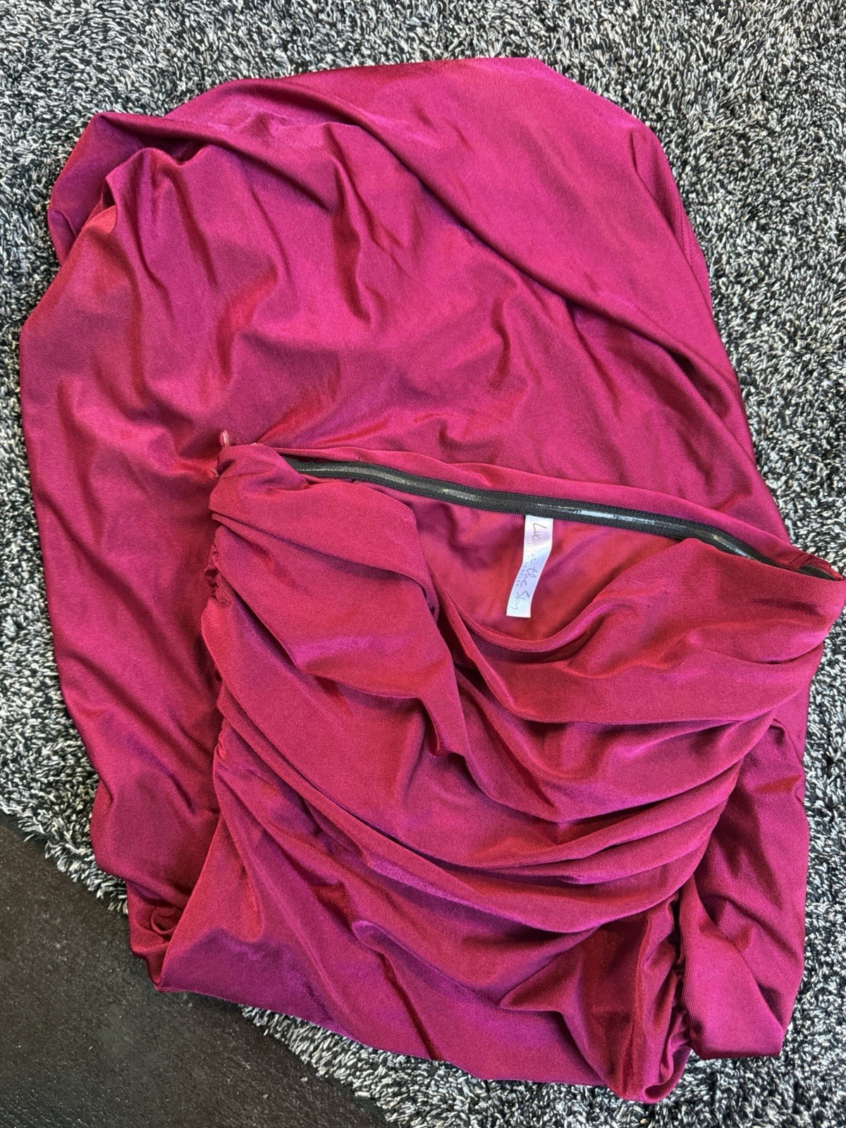 Luci in the Sky Burgundy Satin Strapless Ruched Sweetheart Slit Gown Dress M