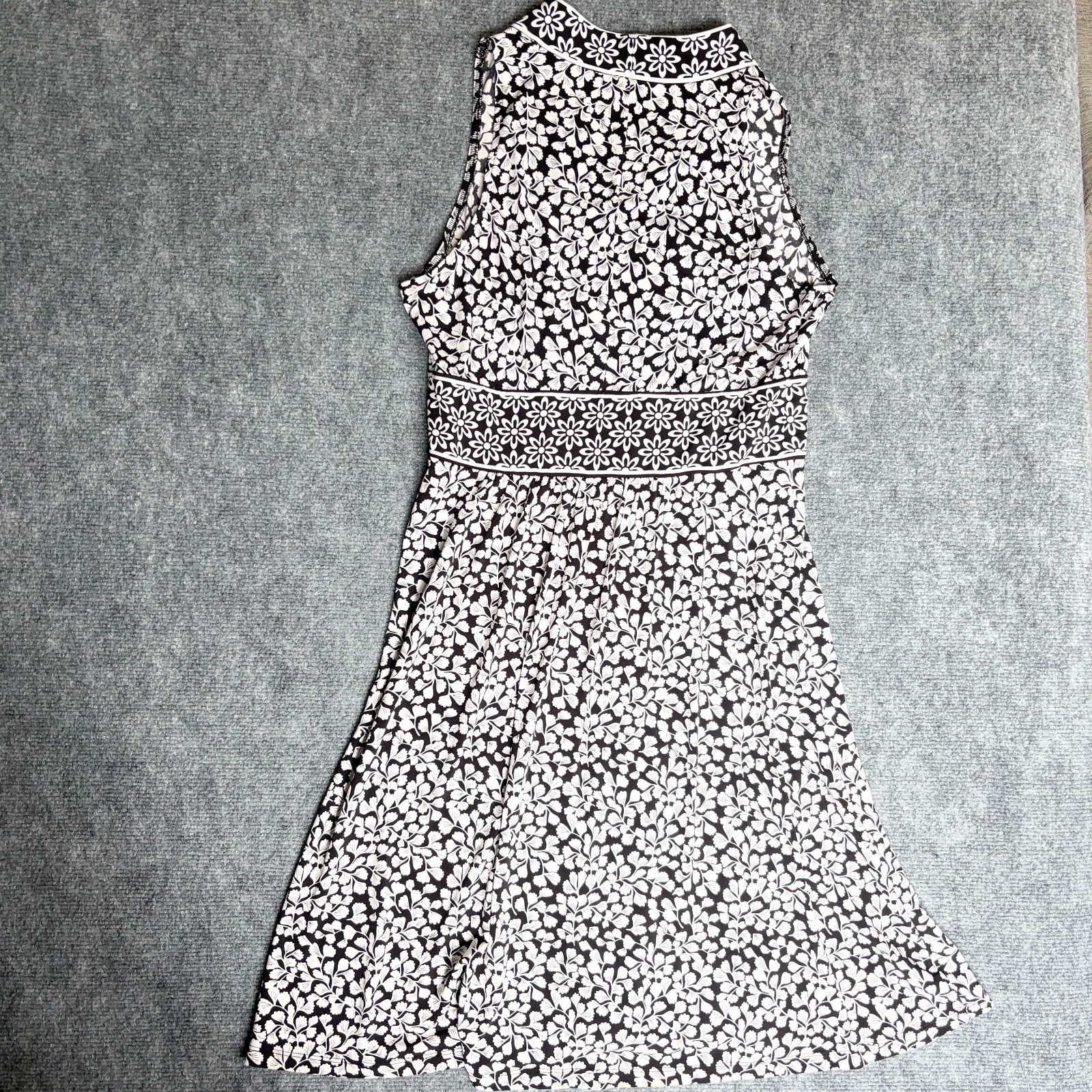 Wisp Floral Sleeveless Knee Length Dress Black White Empire Waist US Womens 8