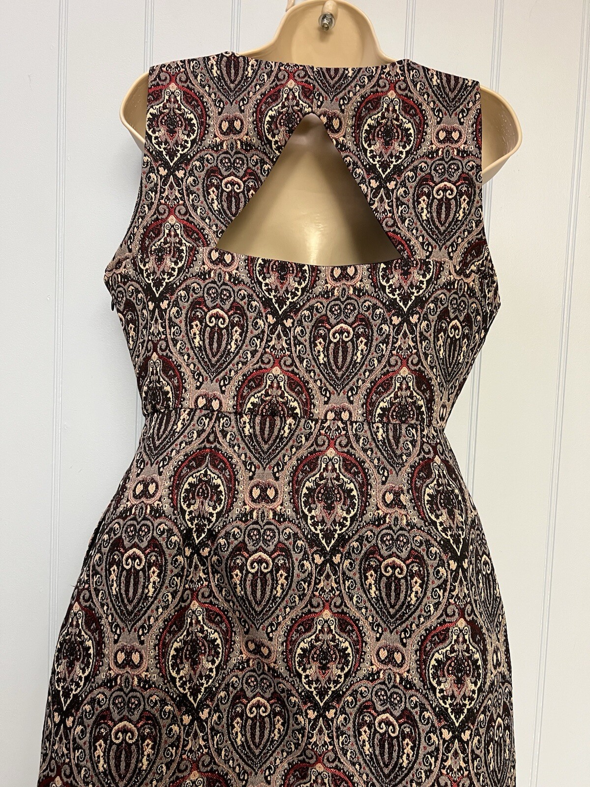 Jack Sleeveless Side Zip Back Cut Out Lined Sheath Dress Size 8 W/Pockets