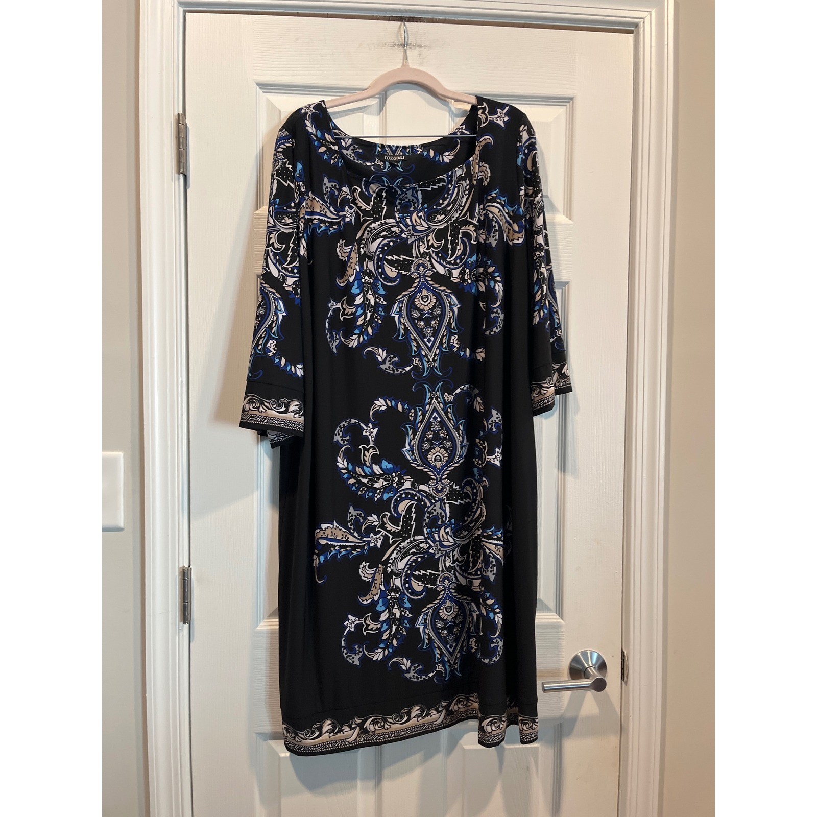 Roz & Ali Womens Black Paisley Border Print 3/4 Sleeve Shift Dress Plus Size