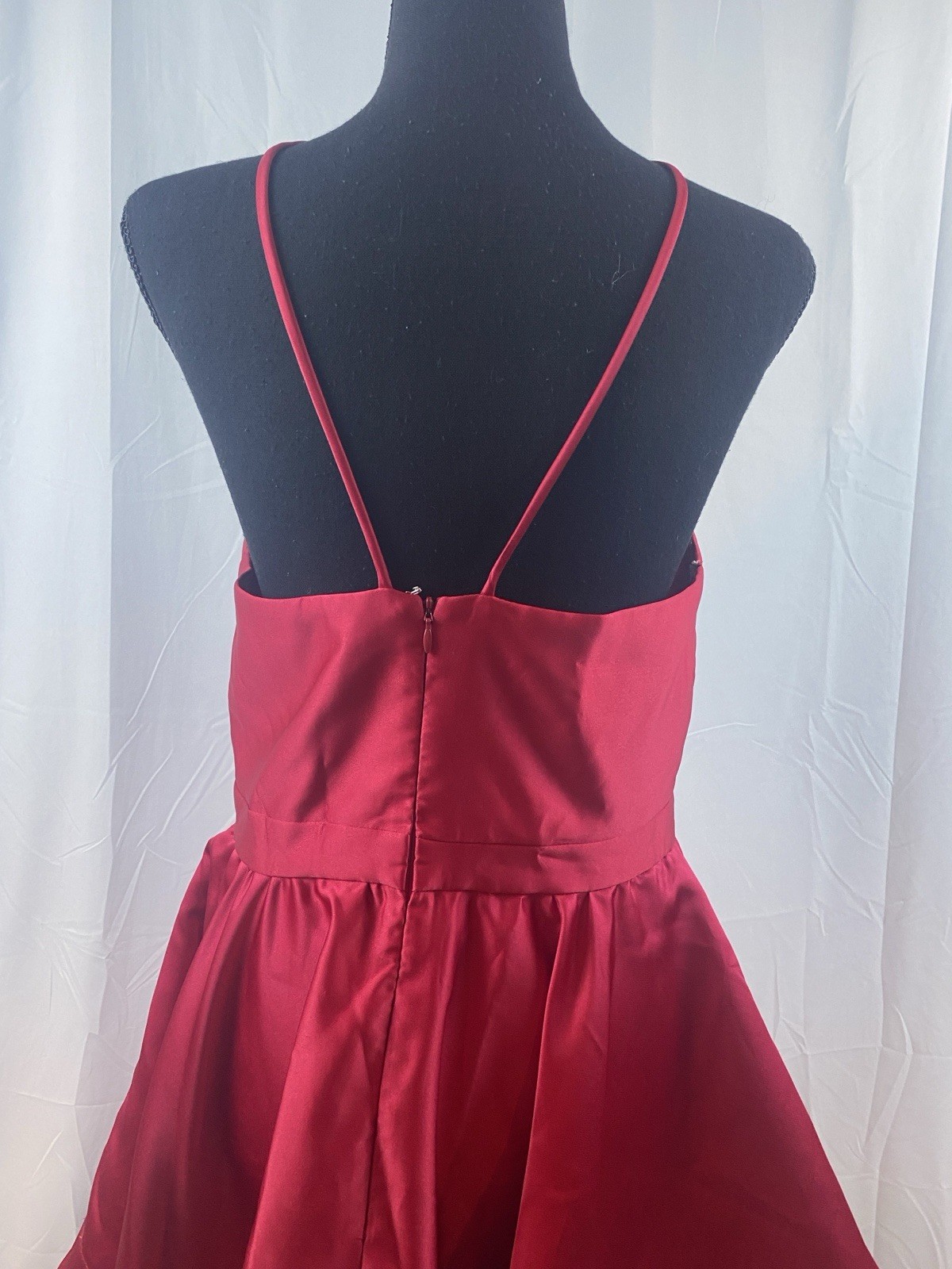 Blondie Nites Juniors Size 9 Red Y Neck Red Satin Fit N Flare Mini Dress Pockets