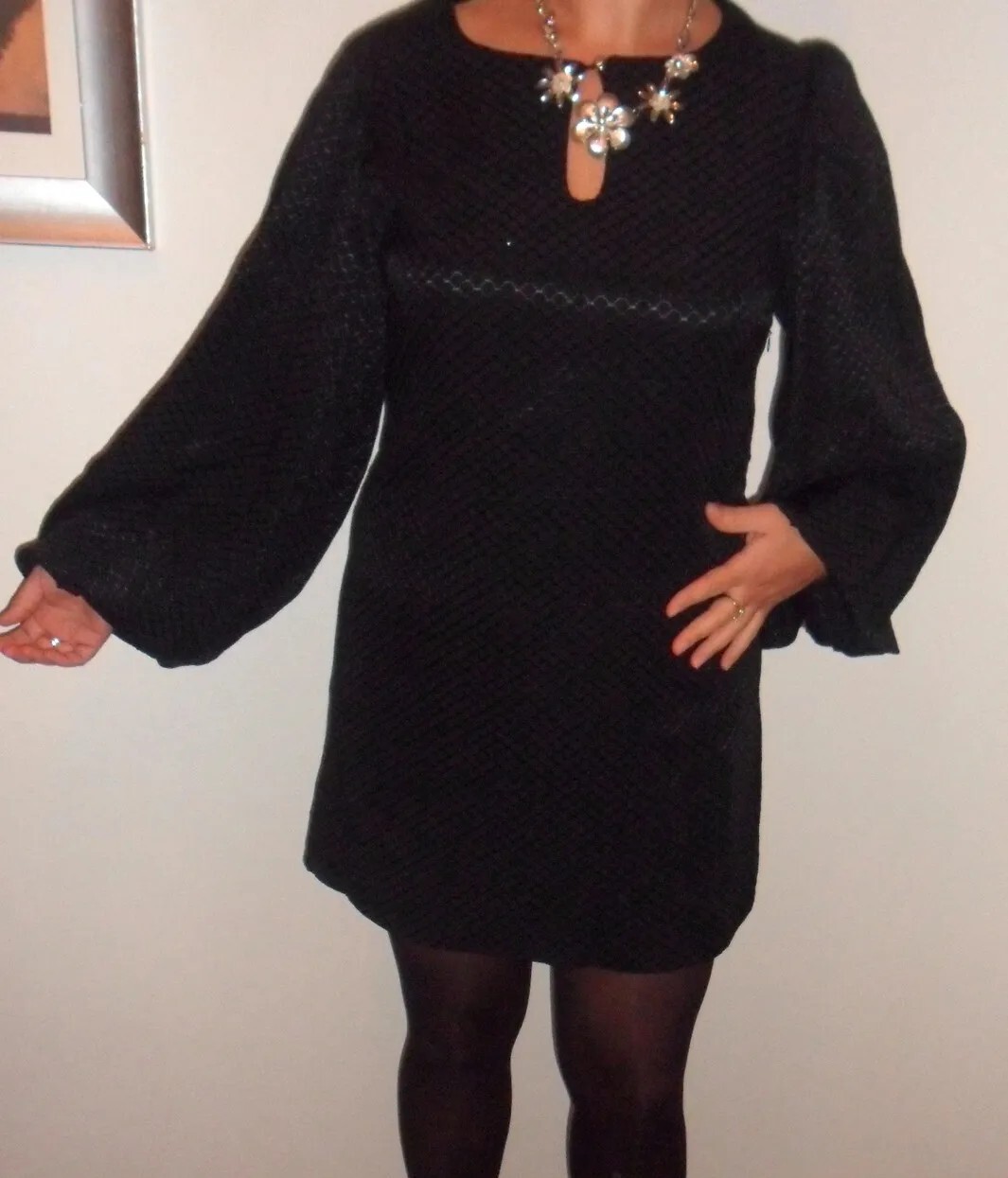Limited Edition Size 10 Black smart Satin feel Short Dress Atmosphere New