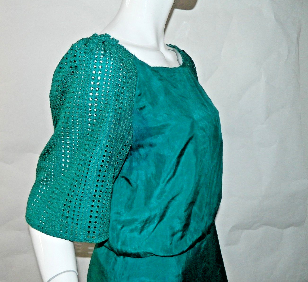 Phillip Lim 3.1 Dress Size 4 Green Silk Perforated Sleeves Scoop Neck Shift