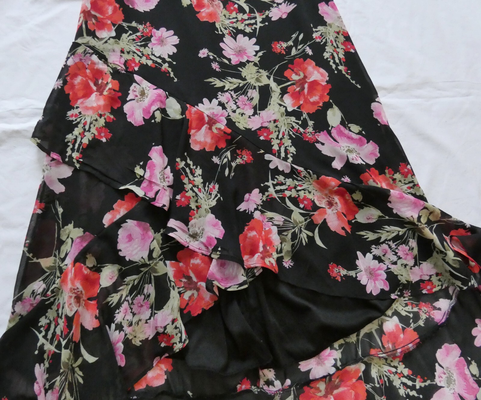 Speechless Ruffled Hem High-Low Maxi Cold Shoulder Dress Black Floral NWT size S