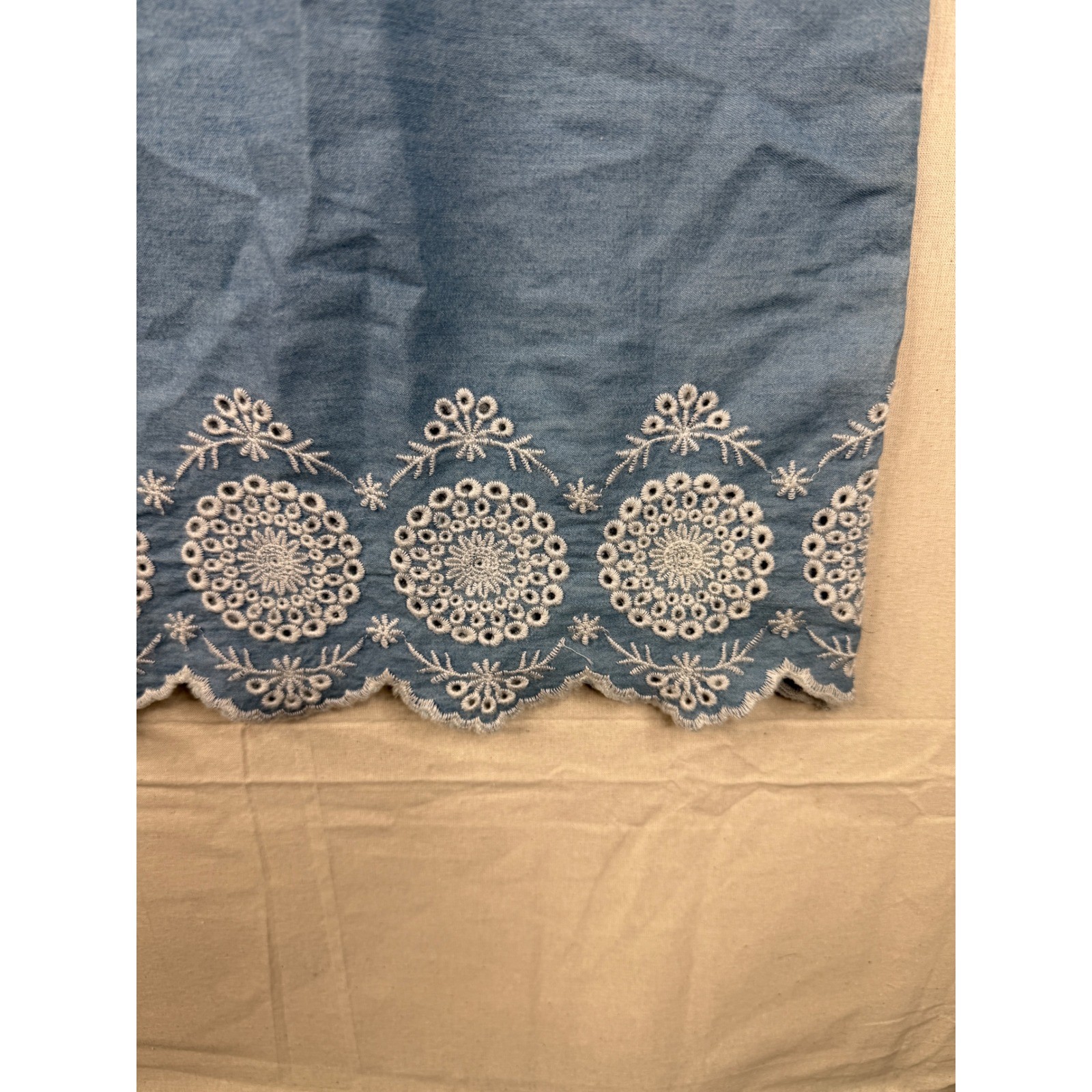 New Maison Jules Lace Embellizhed Off the Shoulder Denim Mini Dress size 8 Blue
