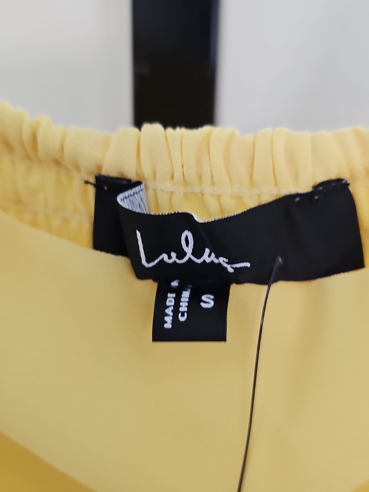 NWT Lulus Summer Invite Yellow Tie Strap Tiered Midi Dress Women’s Small sundres