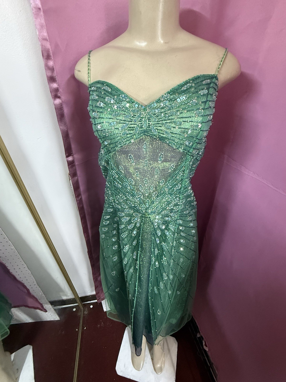 MY Fashion Green Beaded Sequin Sweetheart Spaghetti Strap Open Back Midi 12