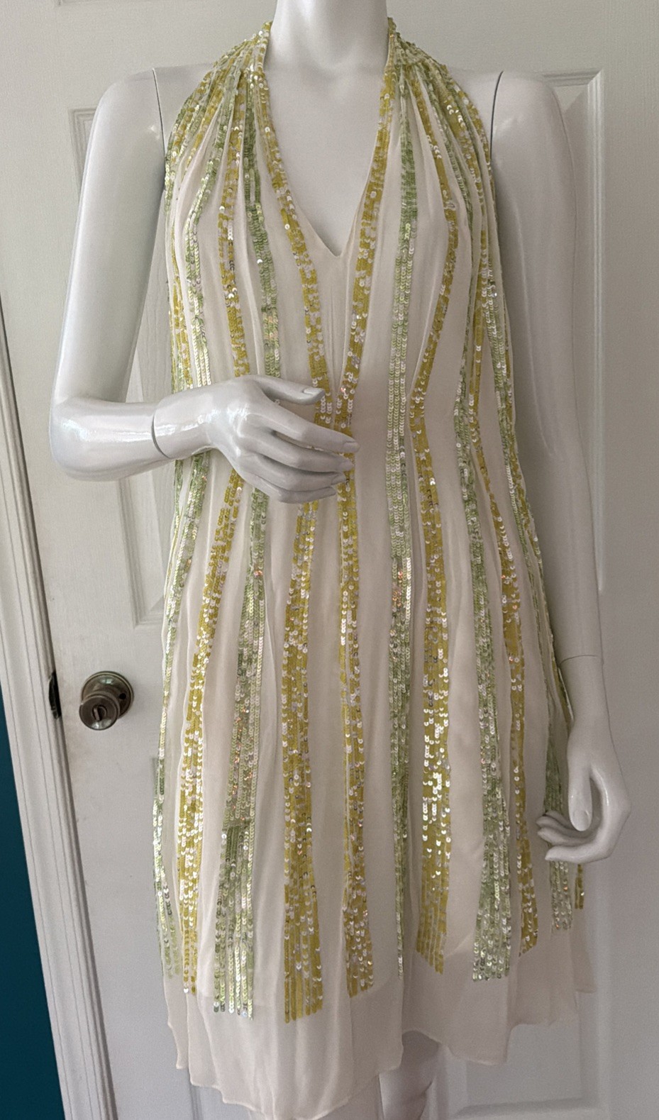 Ranna Gill Women’s M Cream Halter Sequin Beaded Cocktail Party Dress Elegant SzM